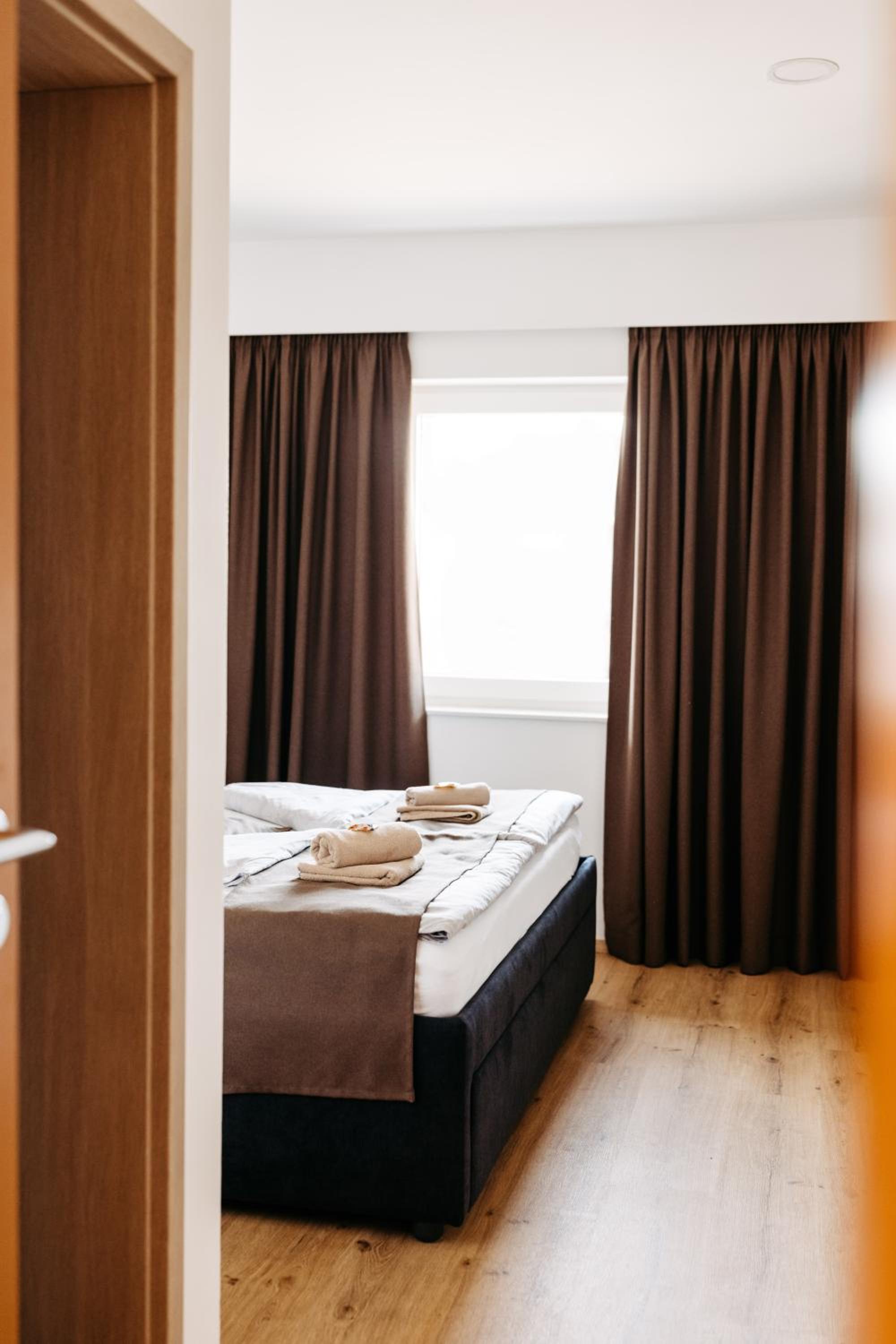 Double Room with Extra Bed - Photo 24