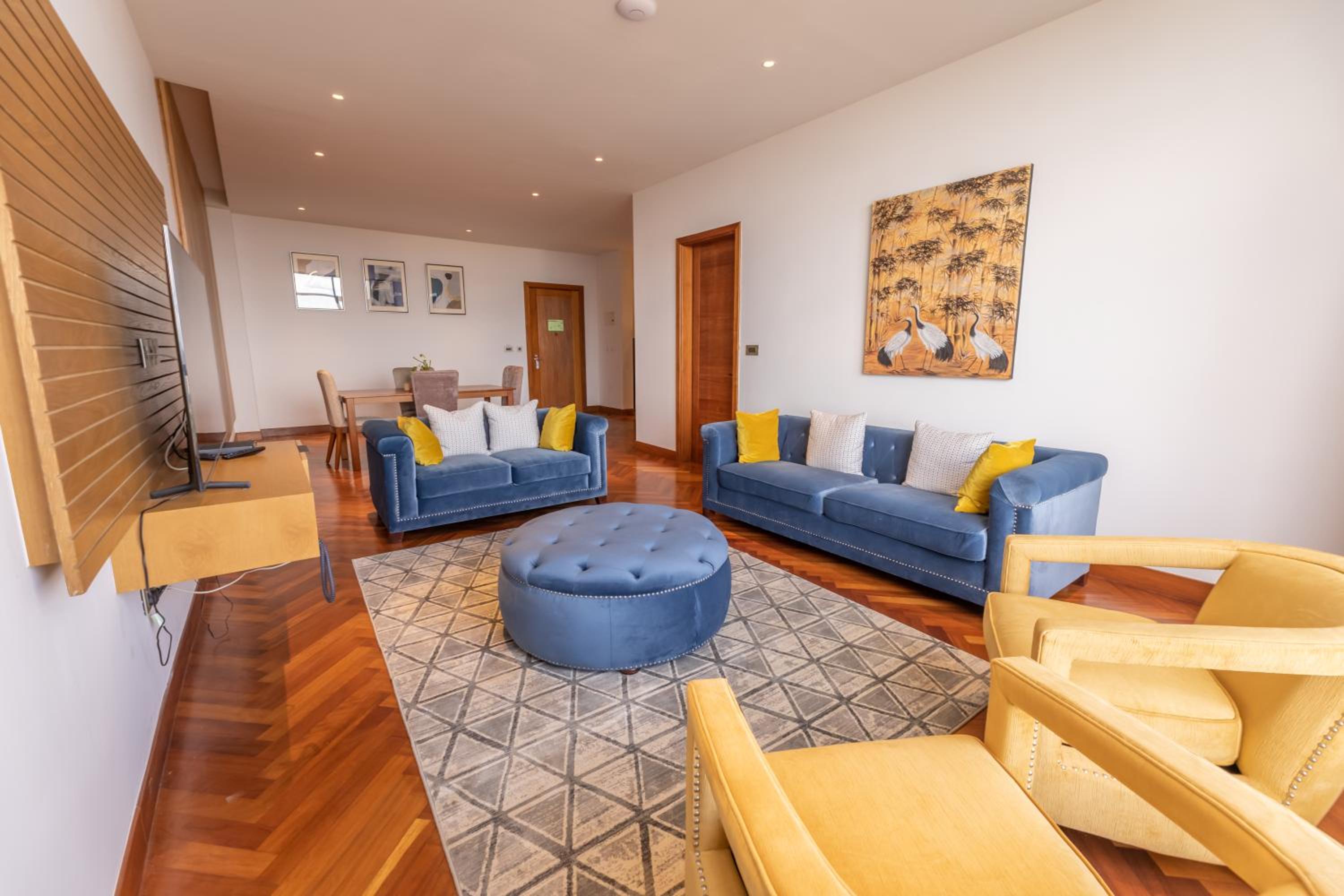 Penthouse Apartment - Photo 4