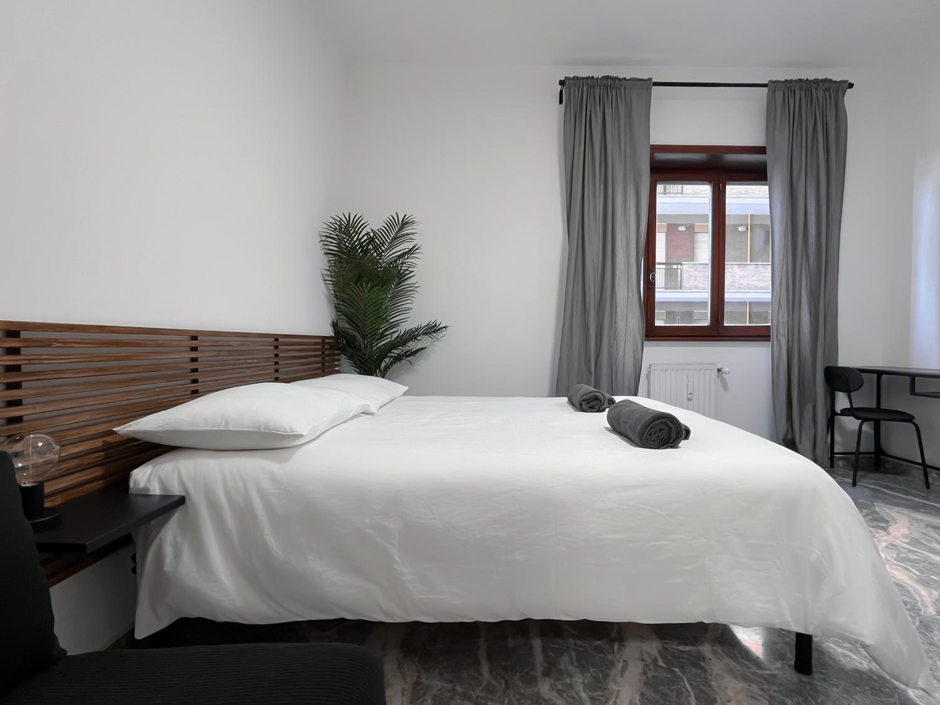 Double Room with Private External Bathroom