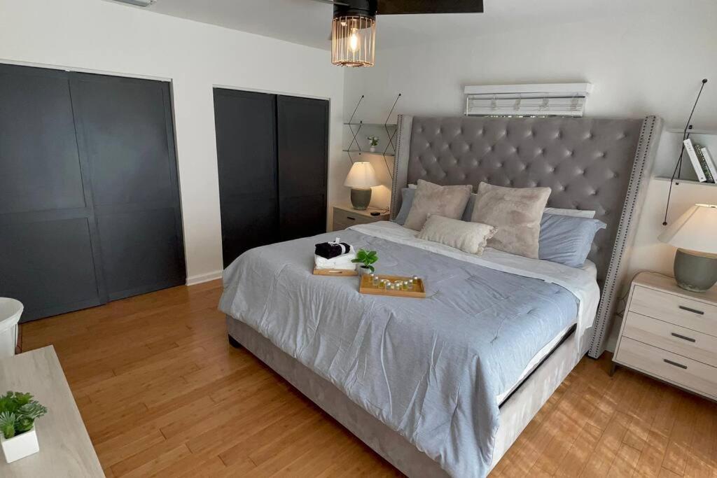 Four-Bedroom House photo 2