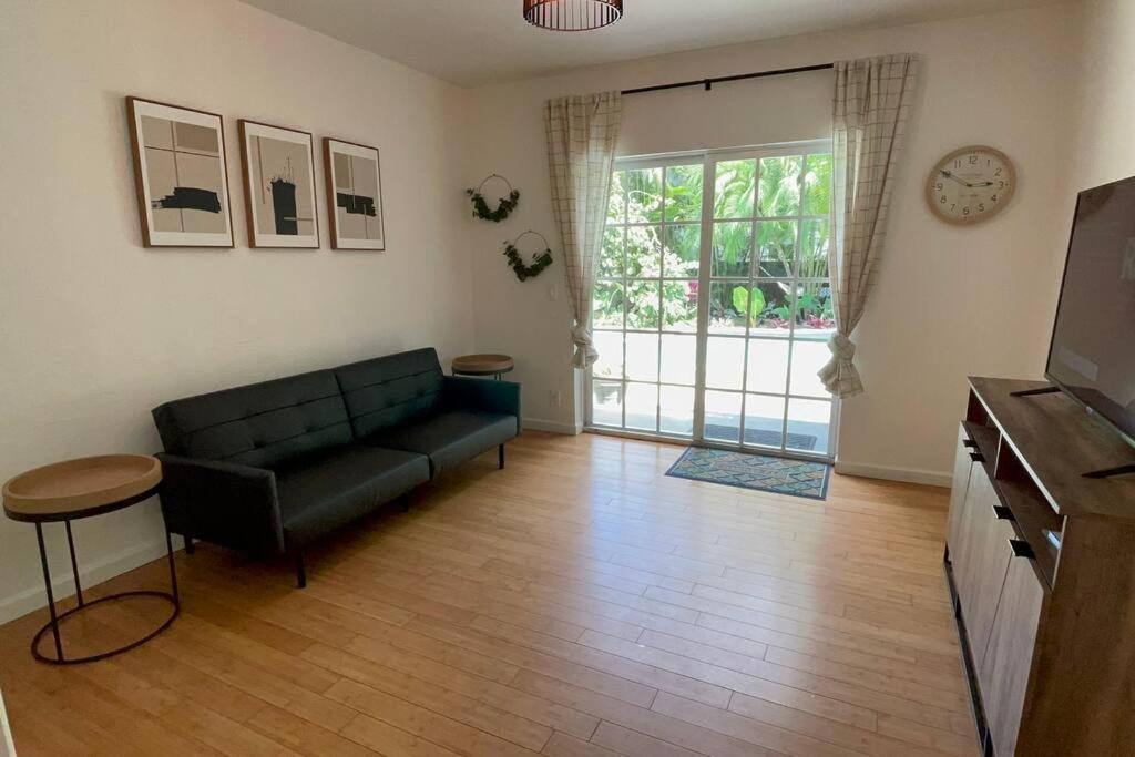 Four-Bedroom House photo 3