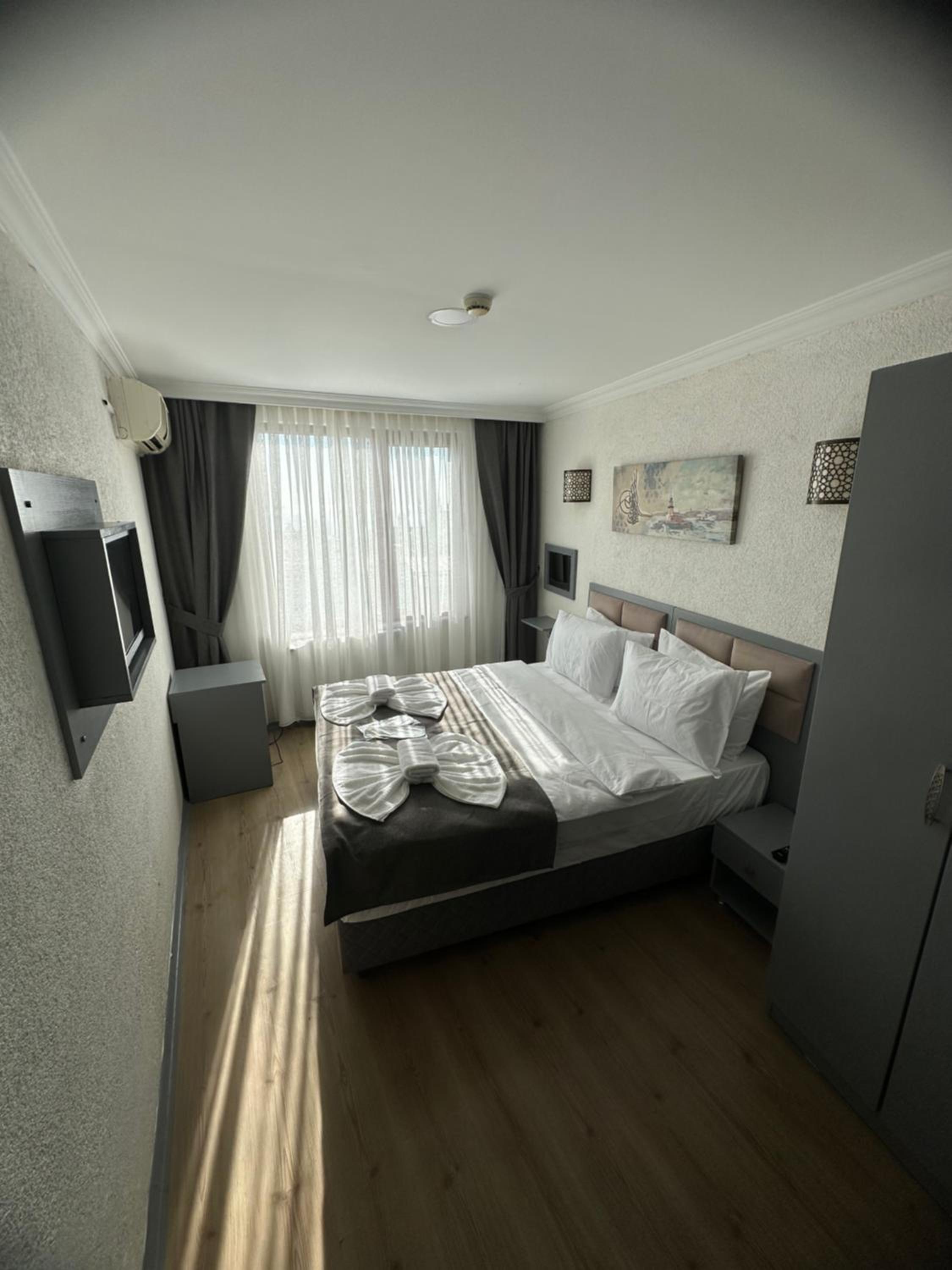 Standard Twin Room with Sea View photo 1