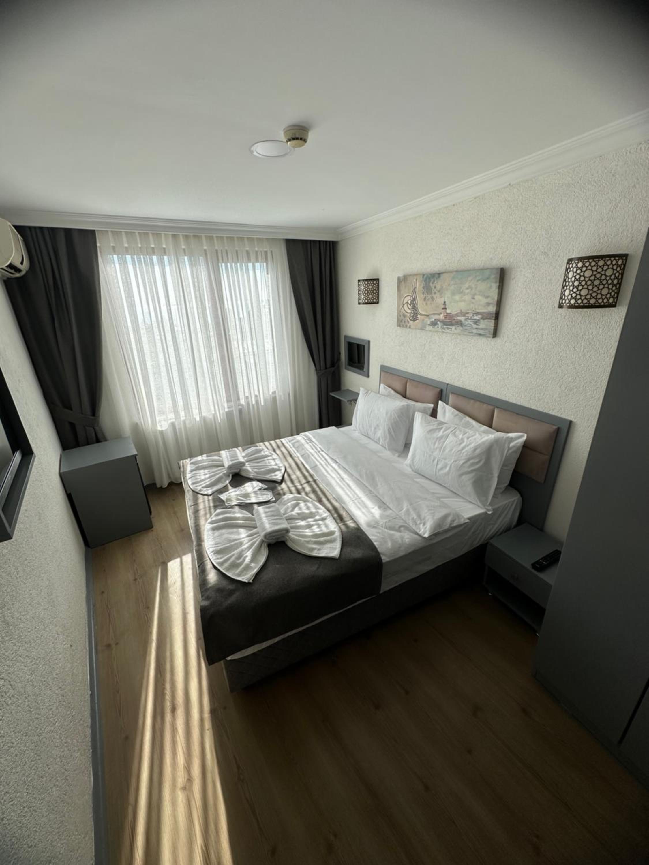 Standard Twin Room with Sea View photo 3