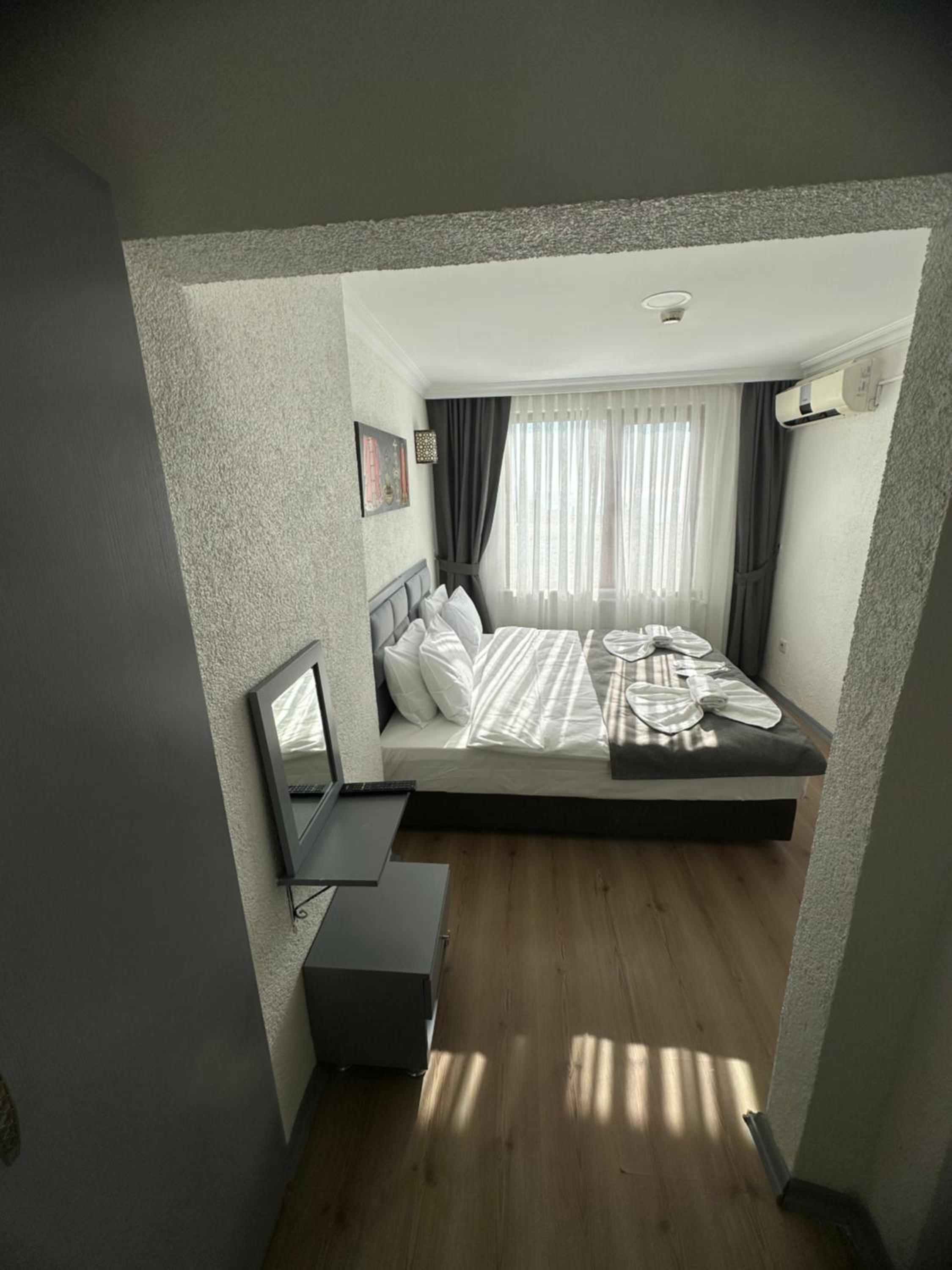 Standard Twin Room photo 3