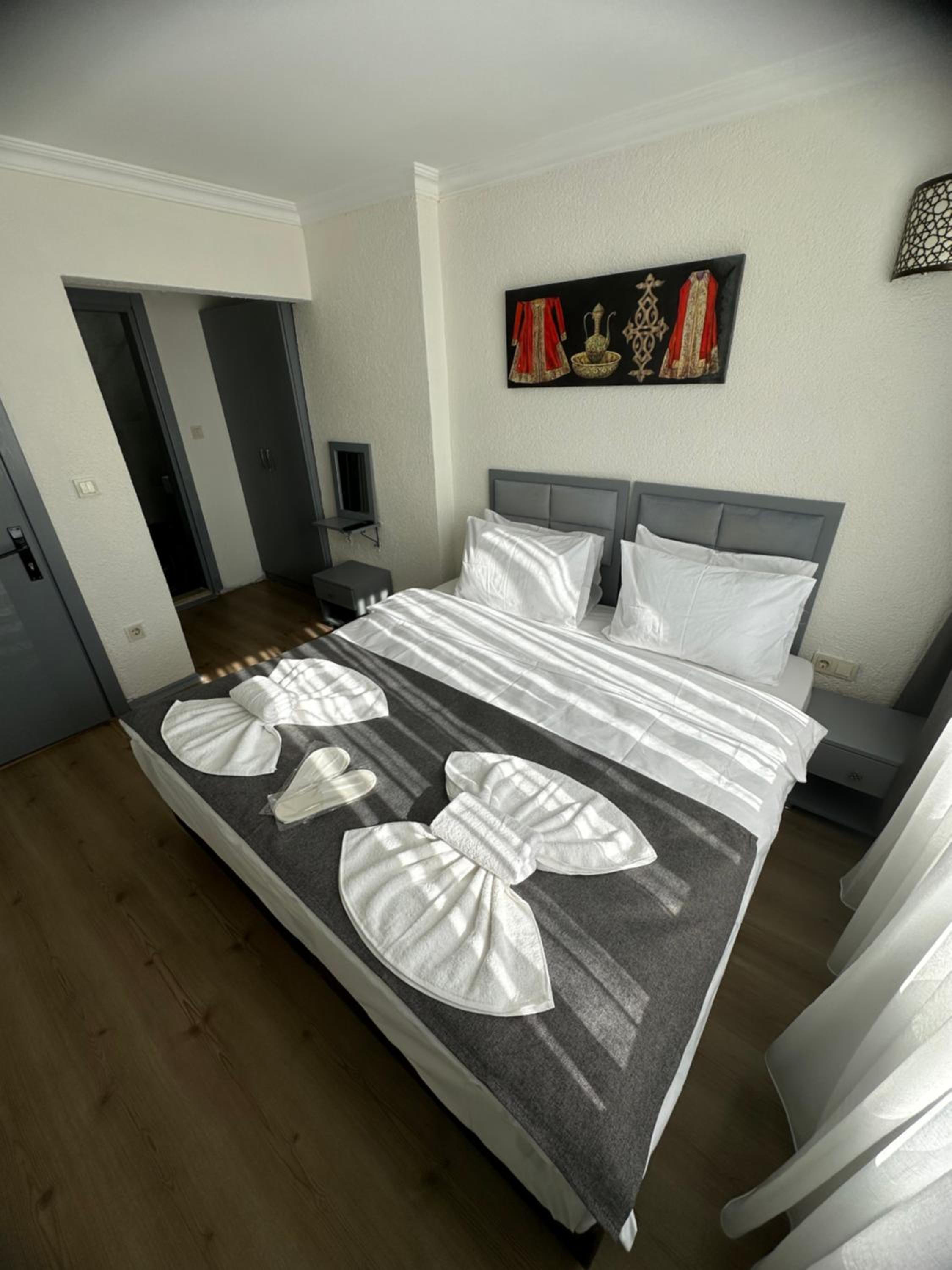Standard Twin Room photo 2