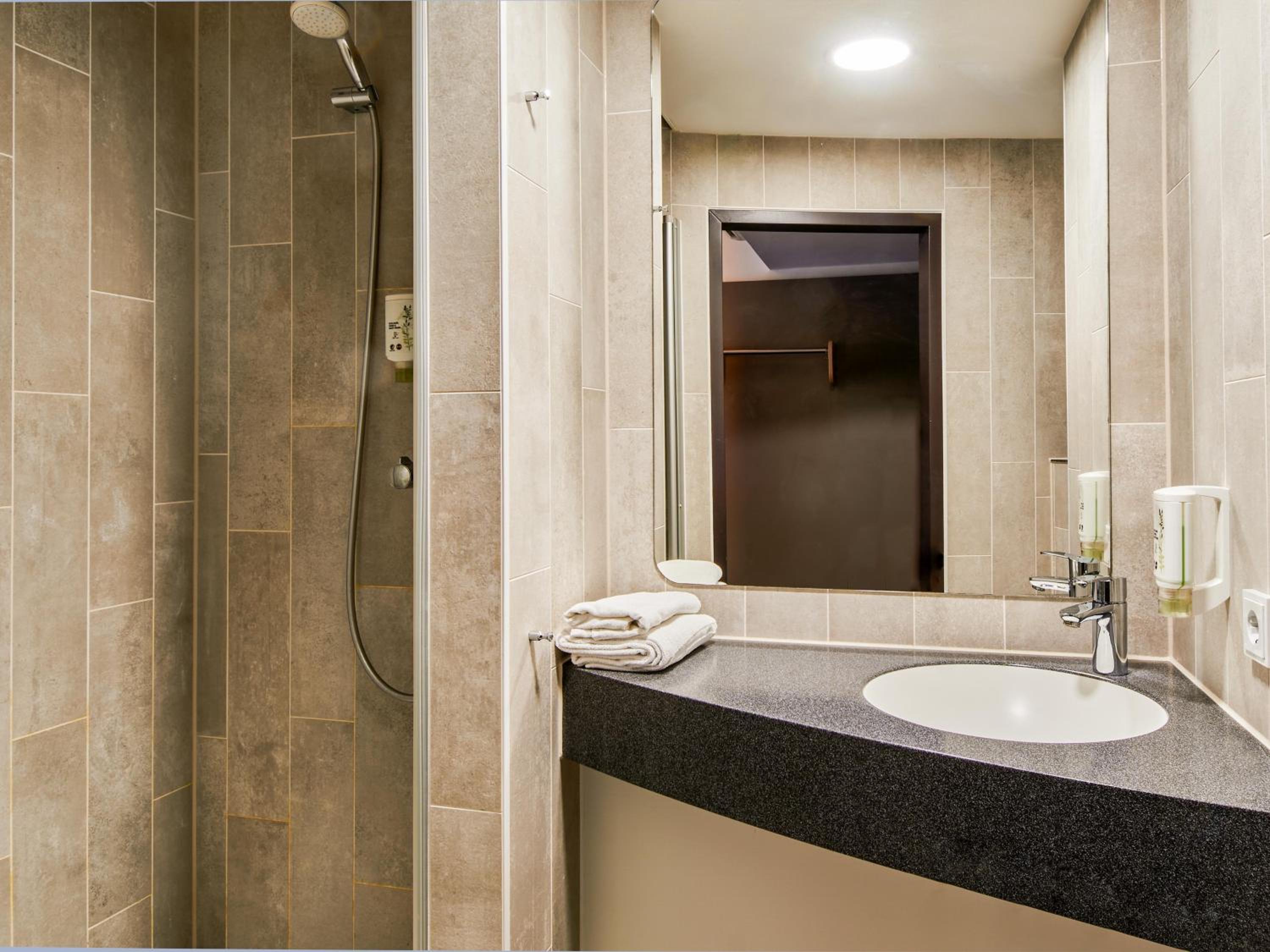 Double Room - Photo 3