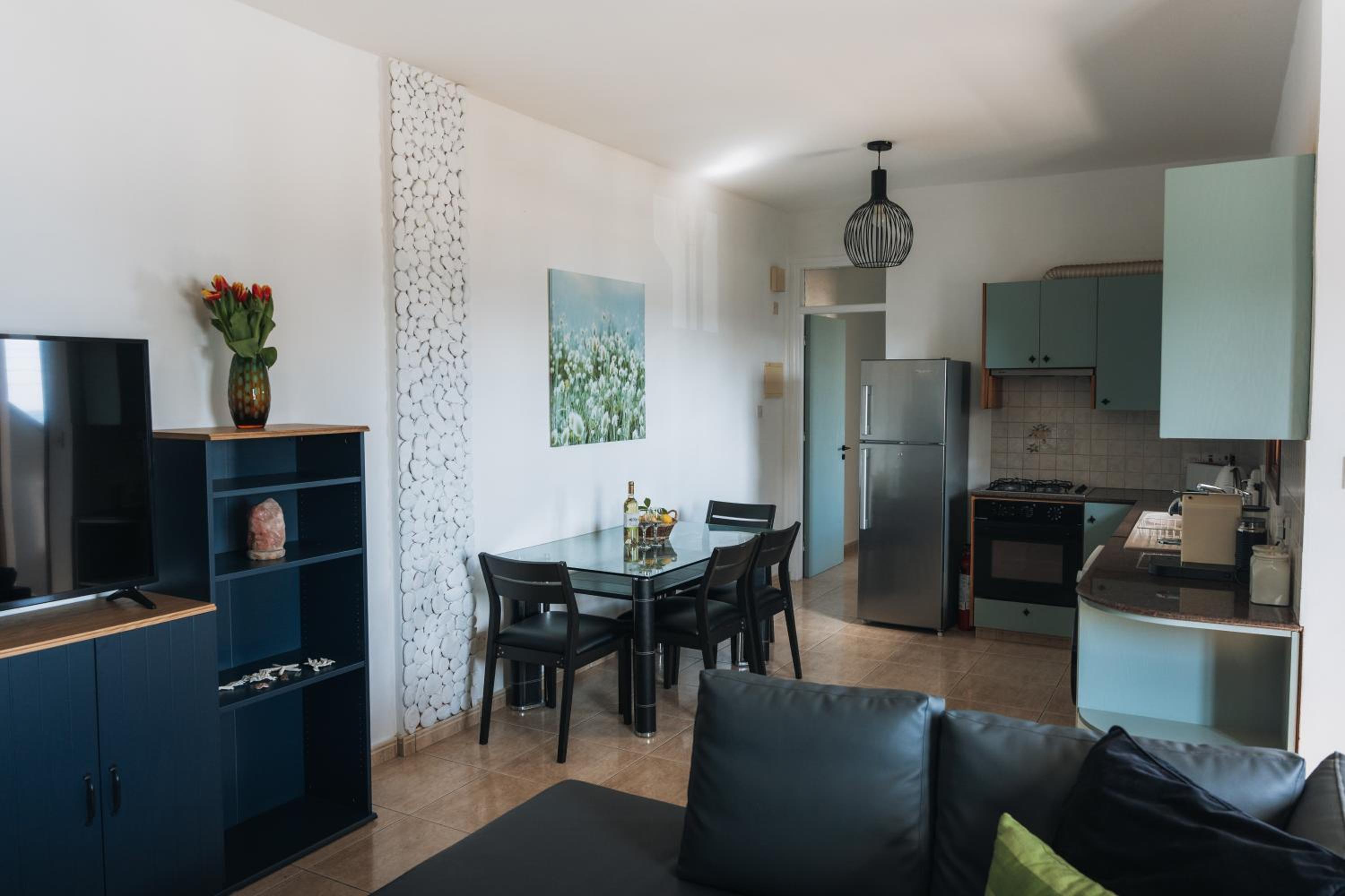 Penthouse Apartment photo 2