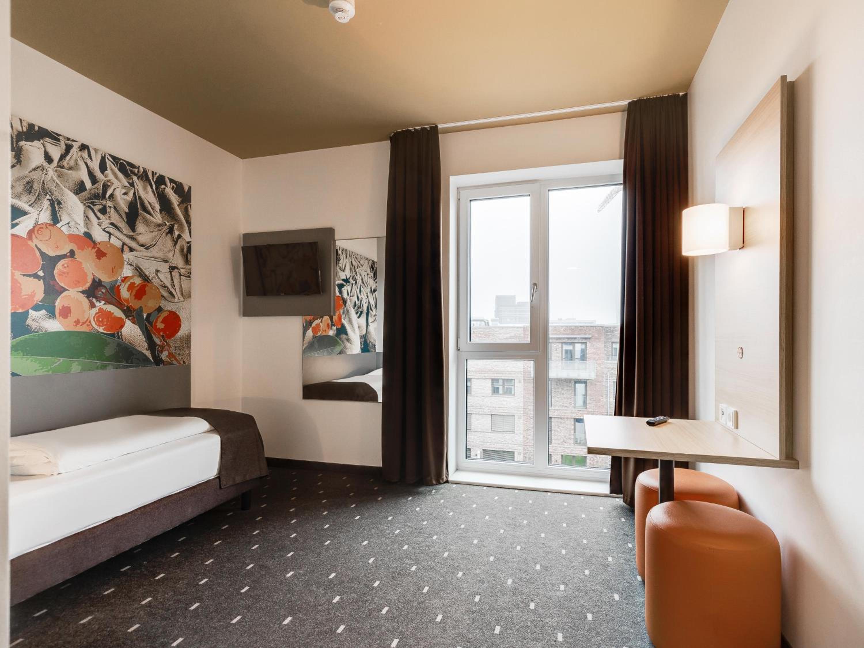 Single Room photo 1