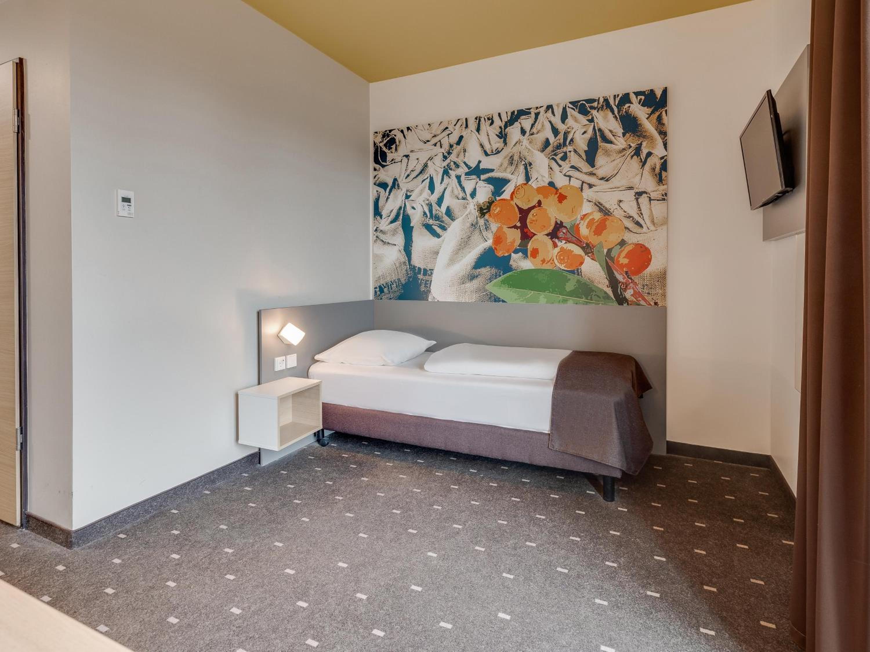 Single Room photo 3