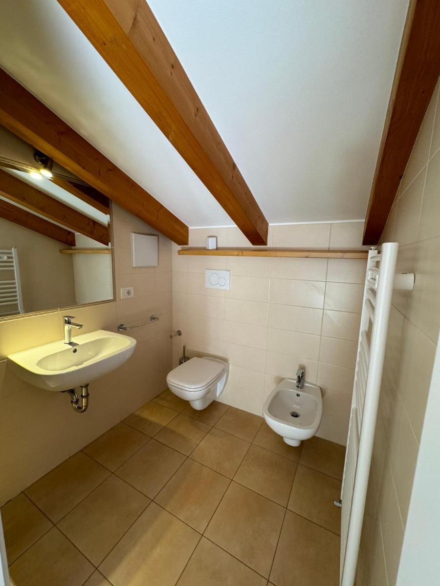Economy Double Room - Photo 6