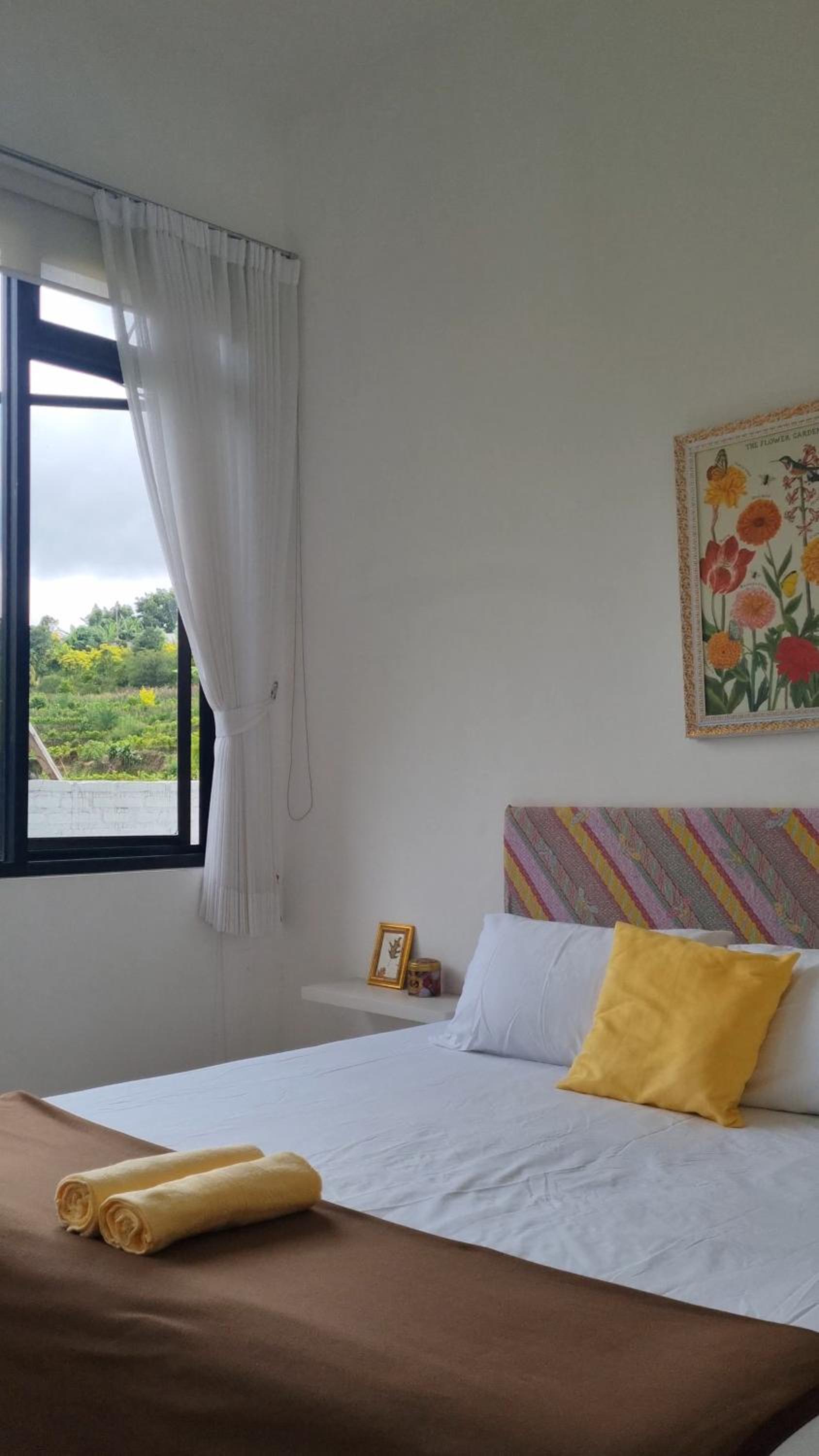 Three-Bedroom Villa photo 2
