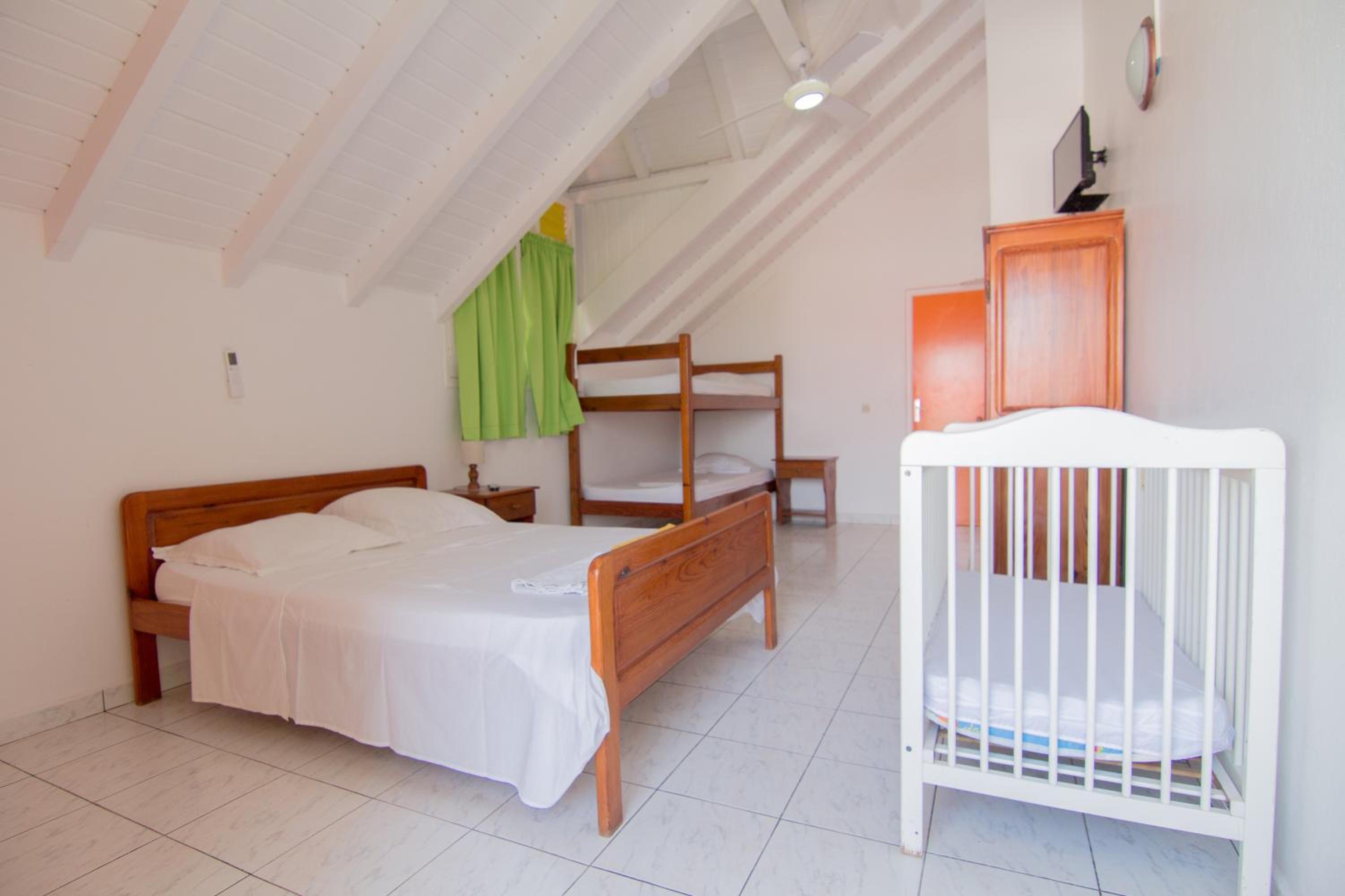 Quadruple Room photo 3
