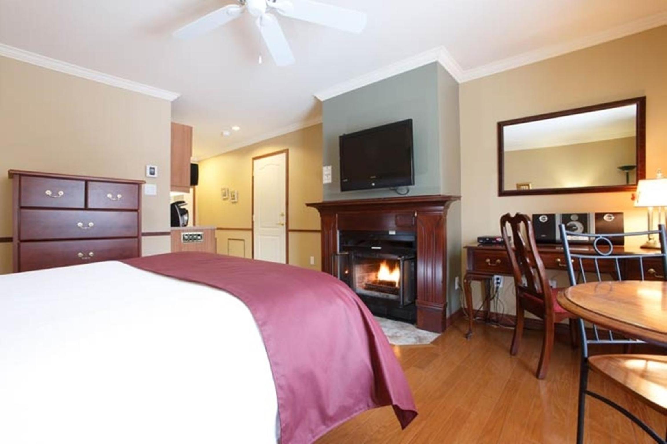 Queen Room - Photo 1