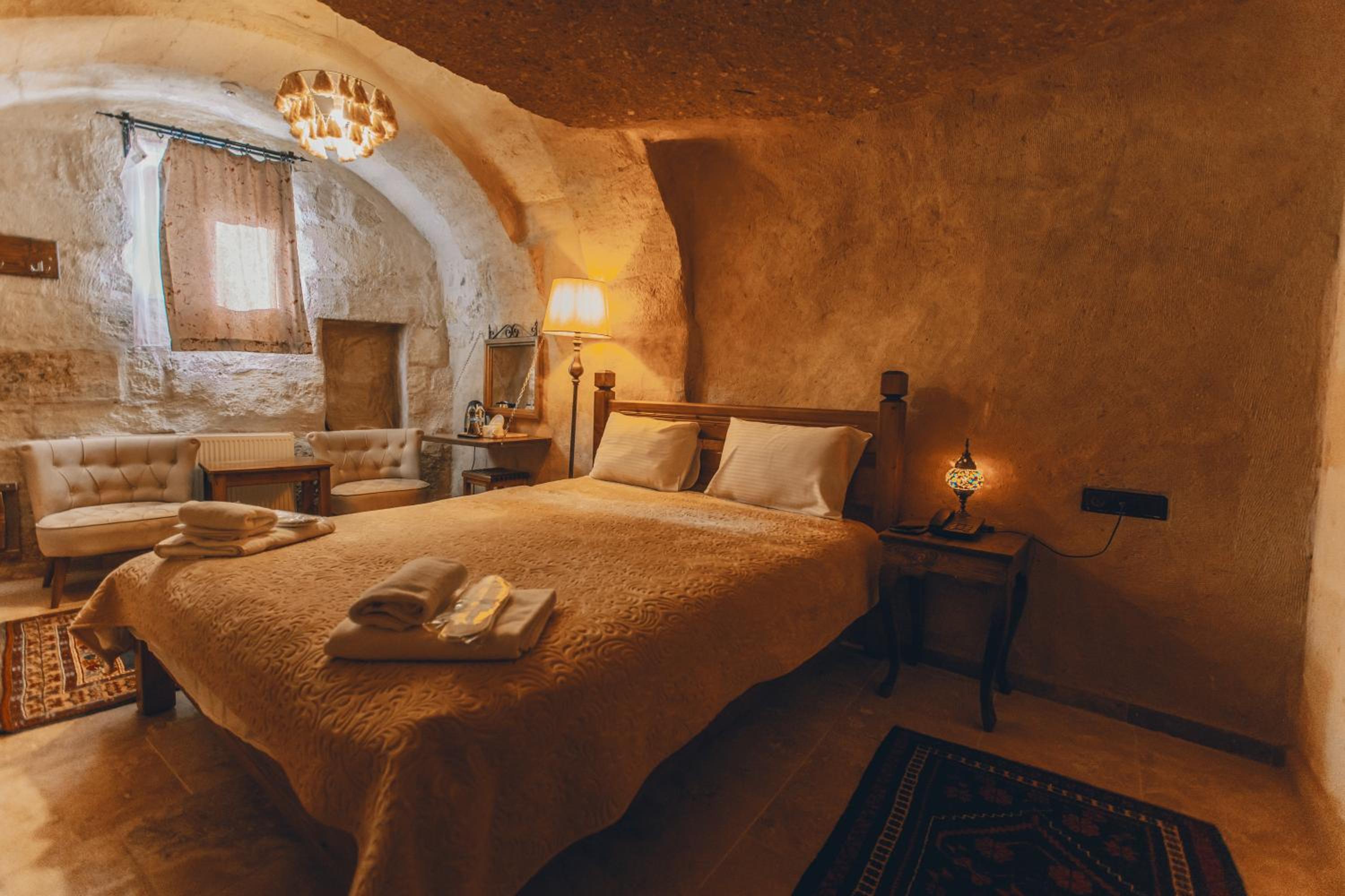 Standard Double Room - Photo 7