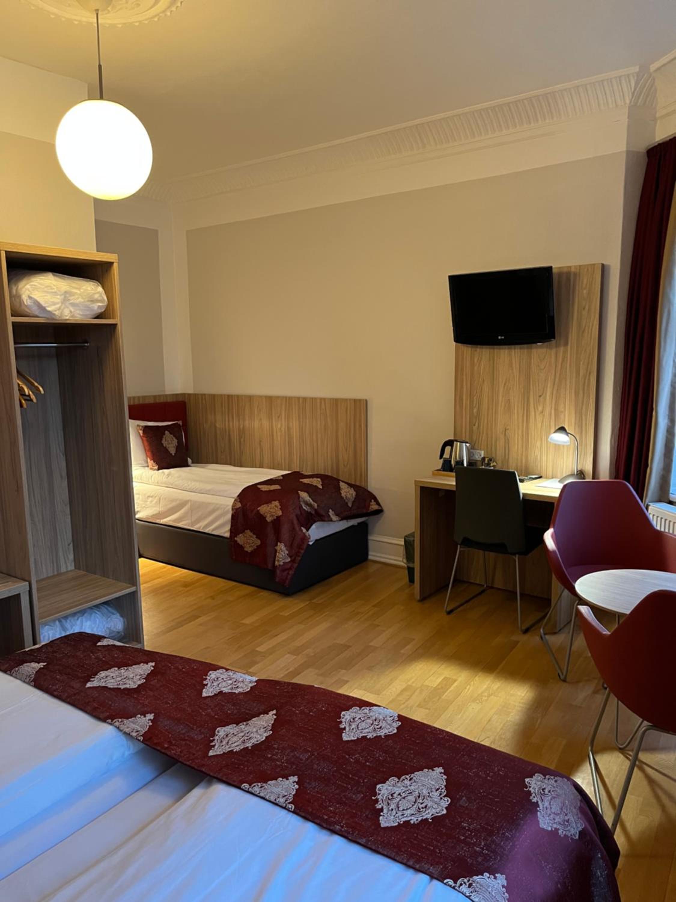 Triple Room - Photo 6