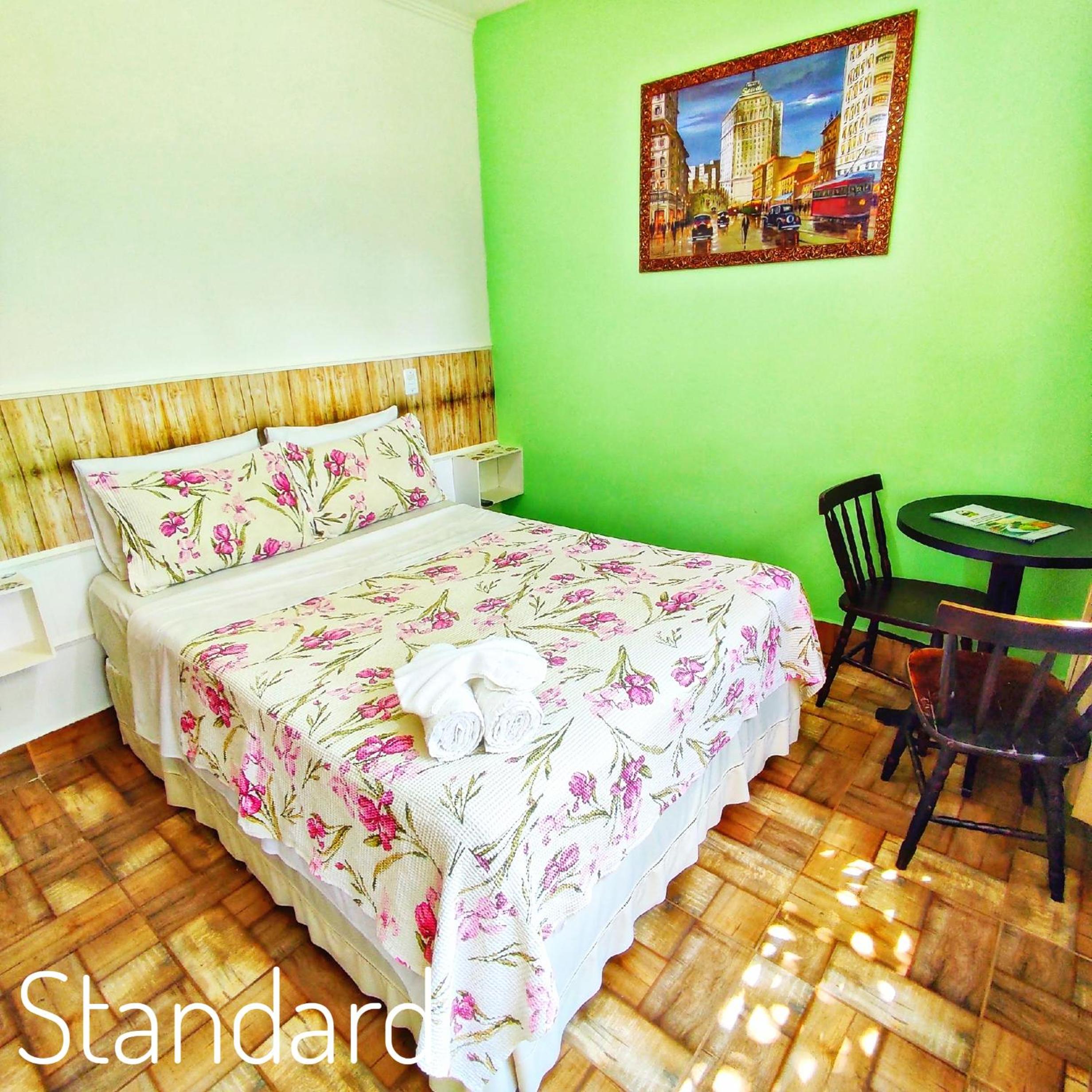 Standard Suite photo 2