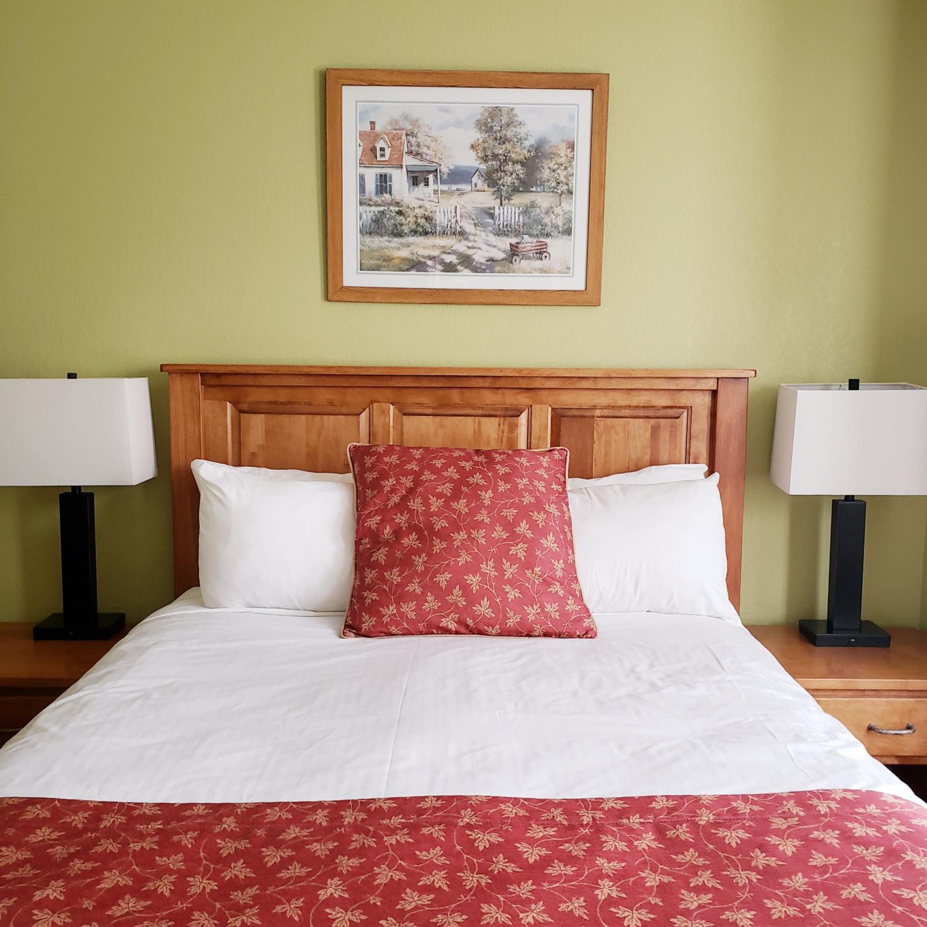 Classic Queen Room - Photo 2
