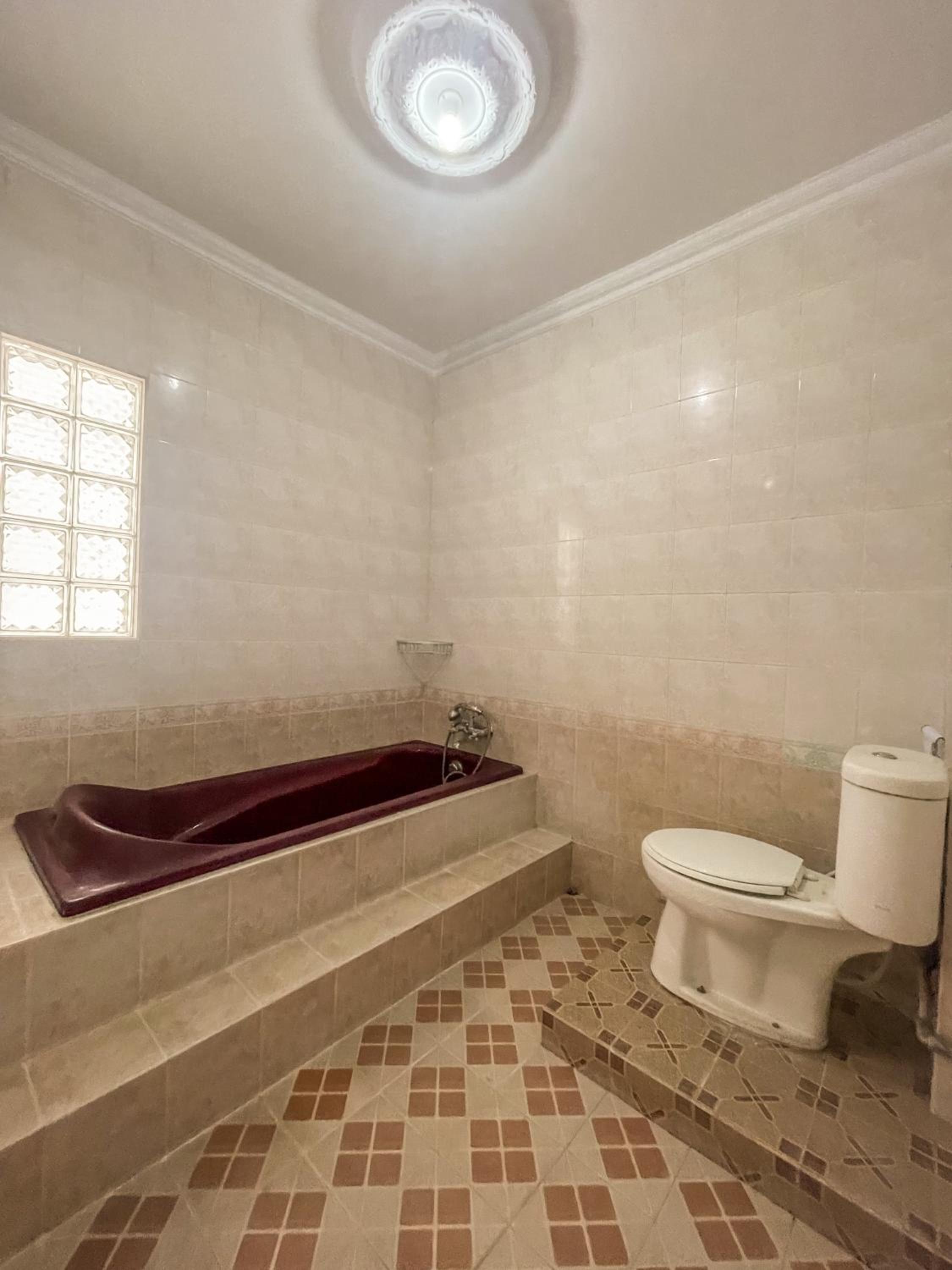 Double Room with Shared Bathroom photo 3