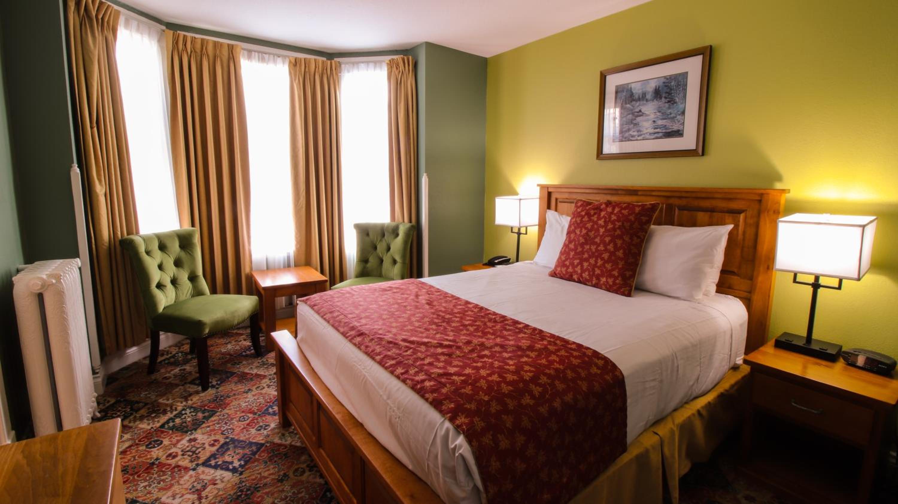 Classic Queen Room - Photo 6