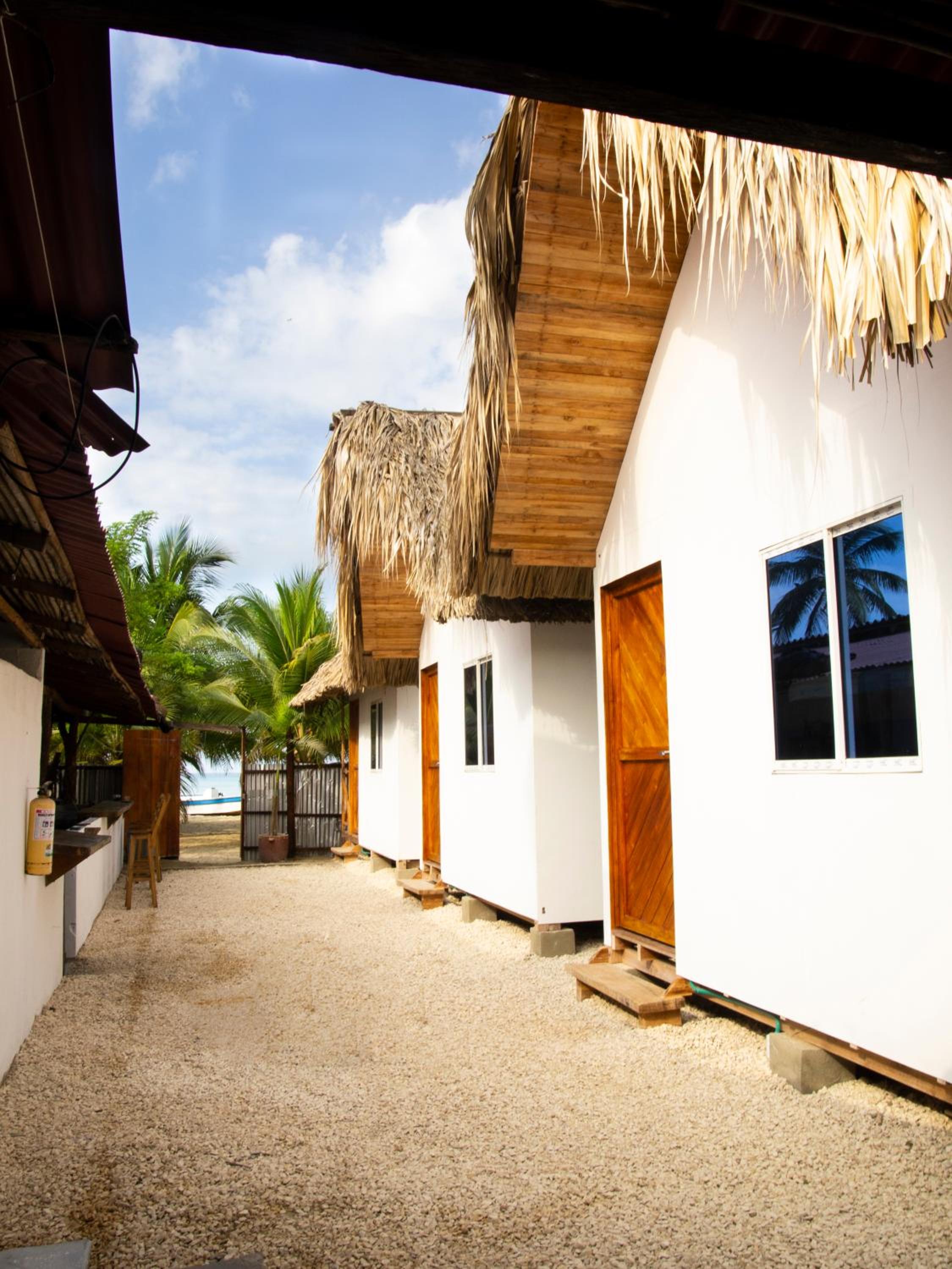 Family Room with Sea View photo 3