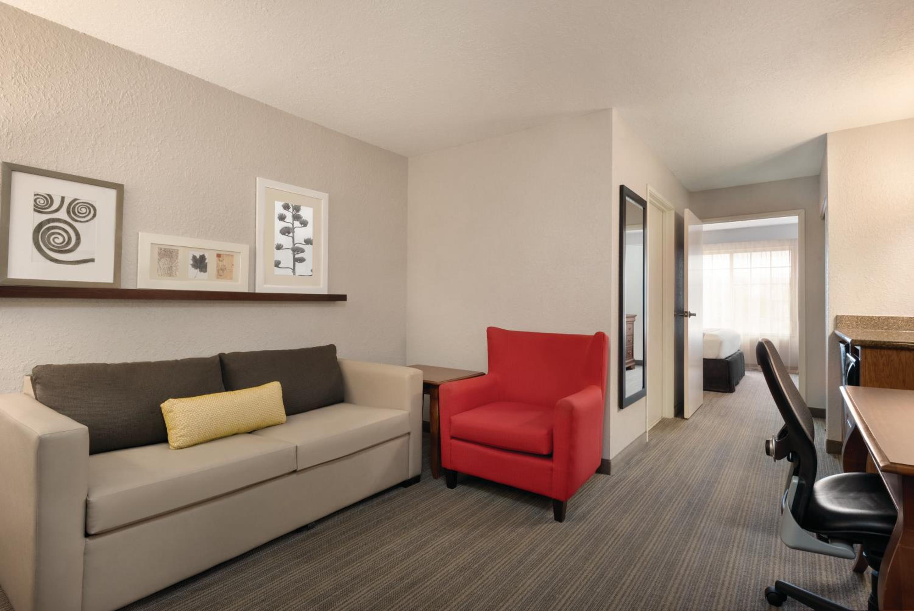 One-Bedroom King Suite - Non-Smoking - Photo 1