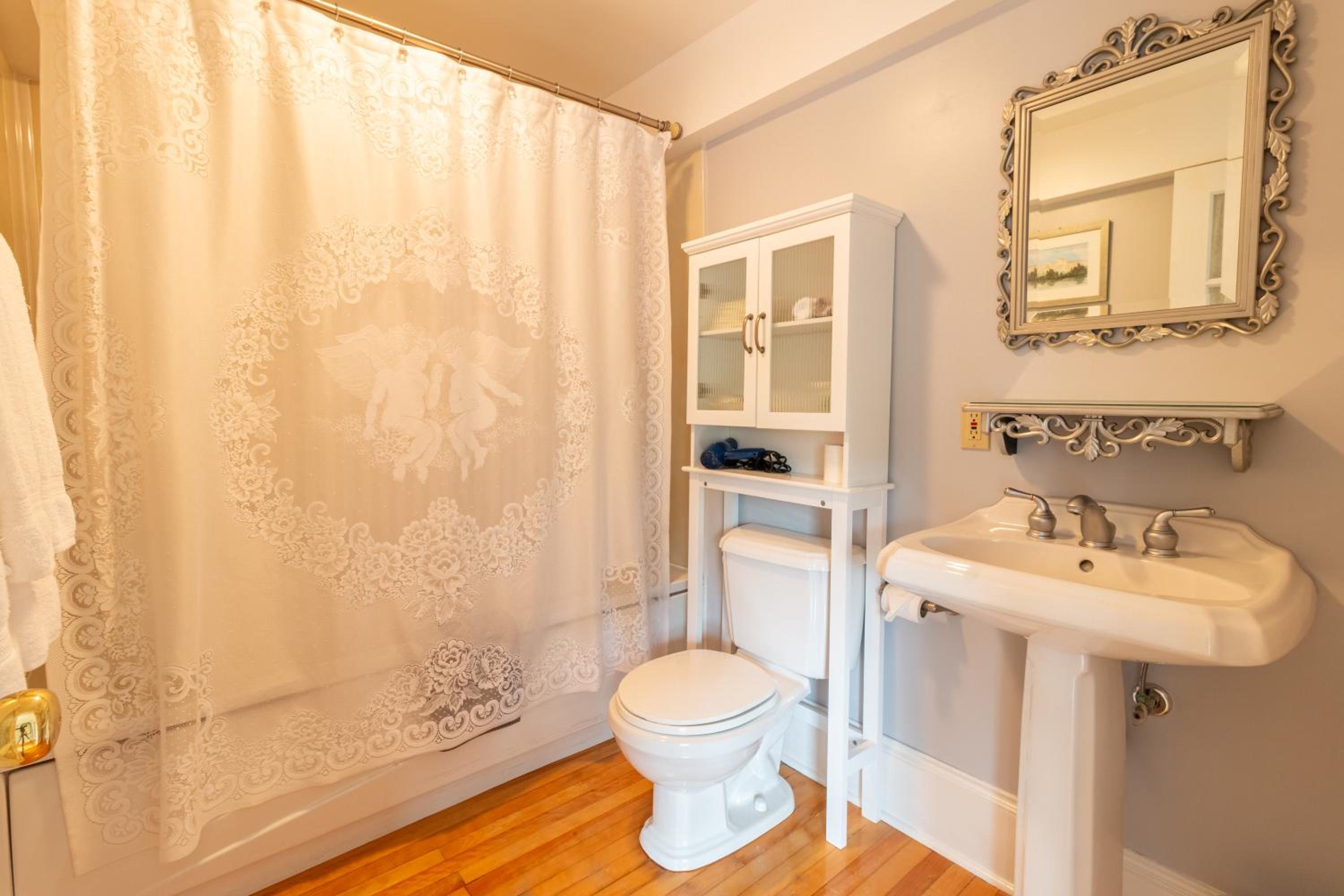 Double or Twin Room with Balcony photo 3