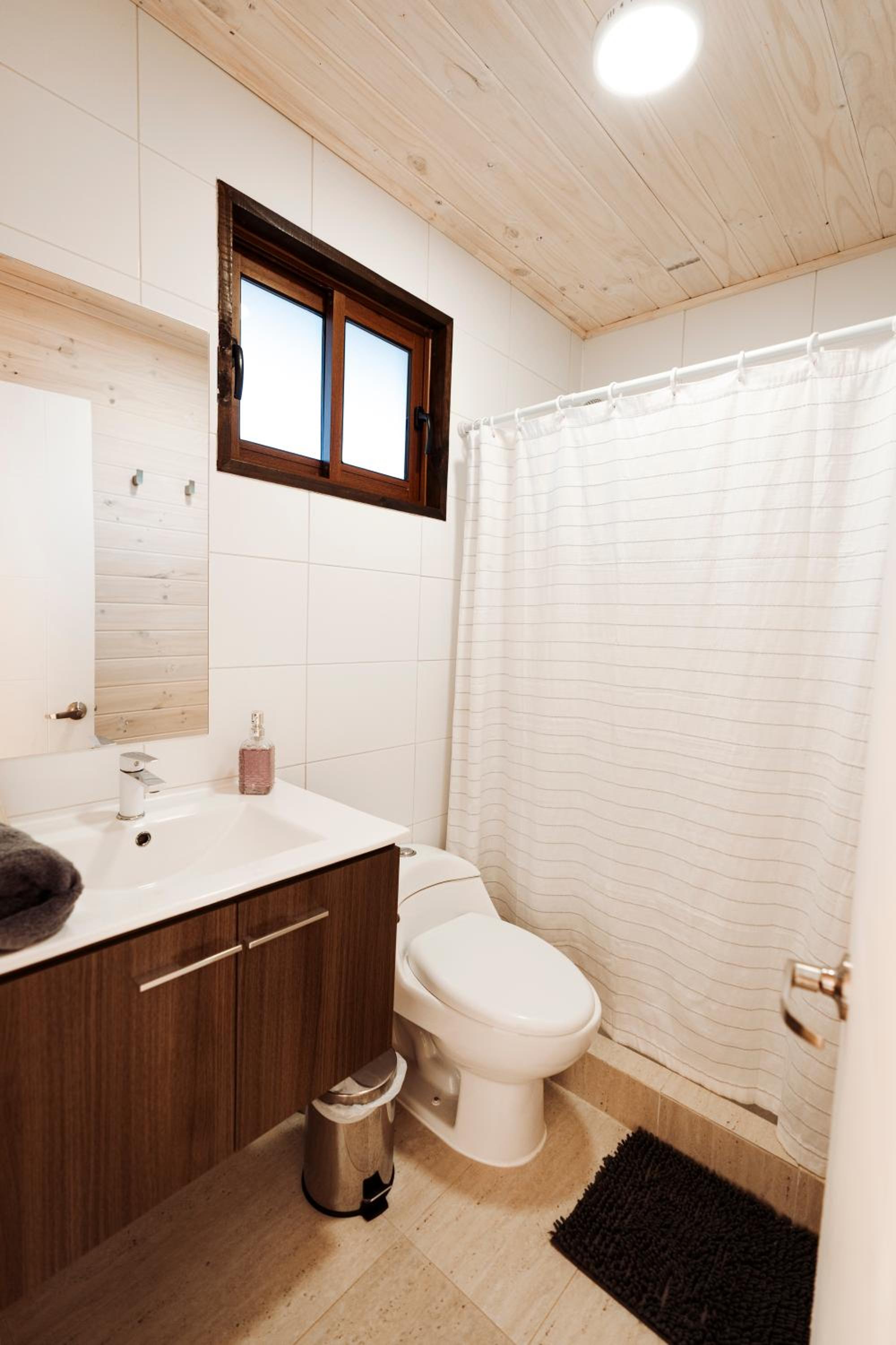King Suite with Balcony photo 2