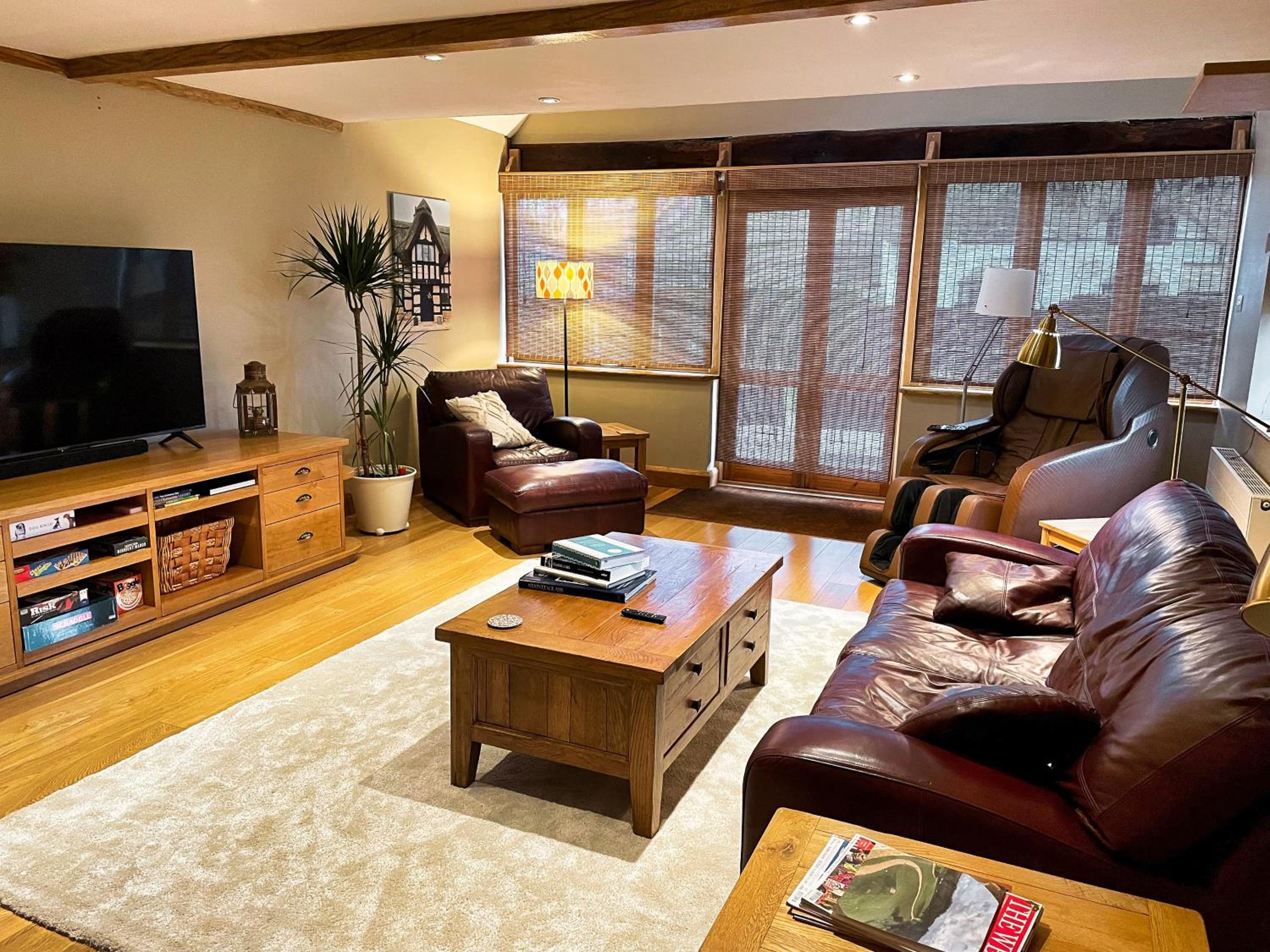 One-Bedroom House photo 1