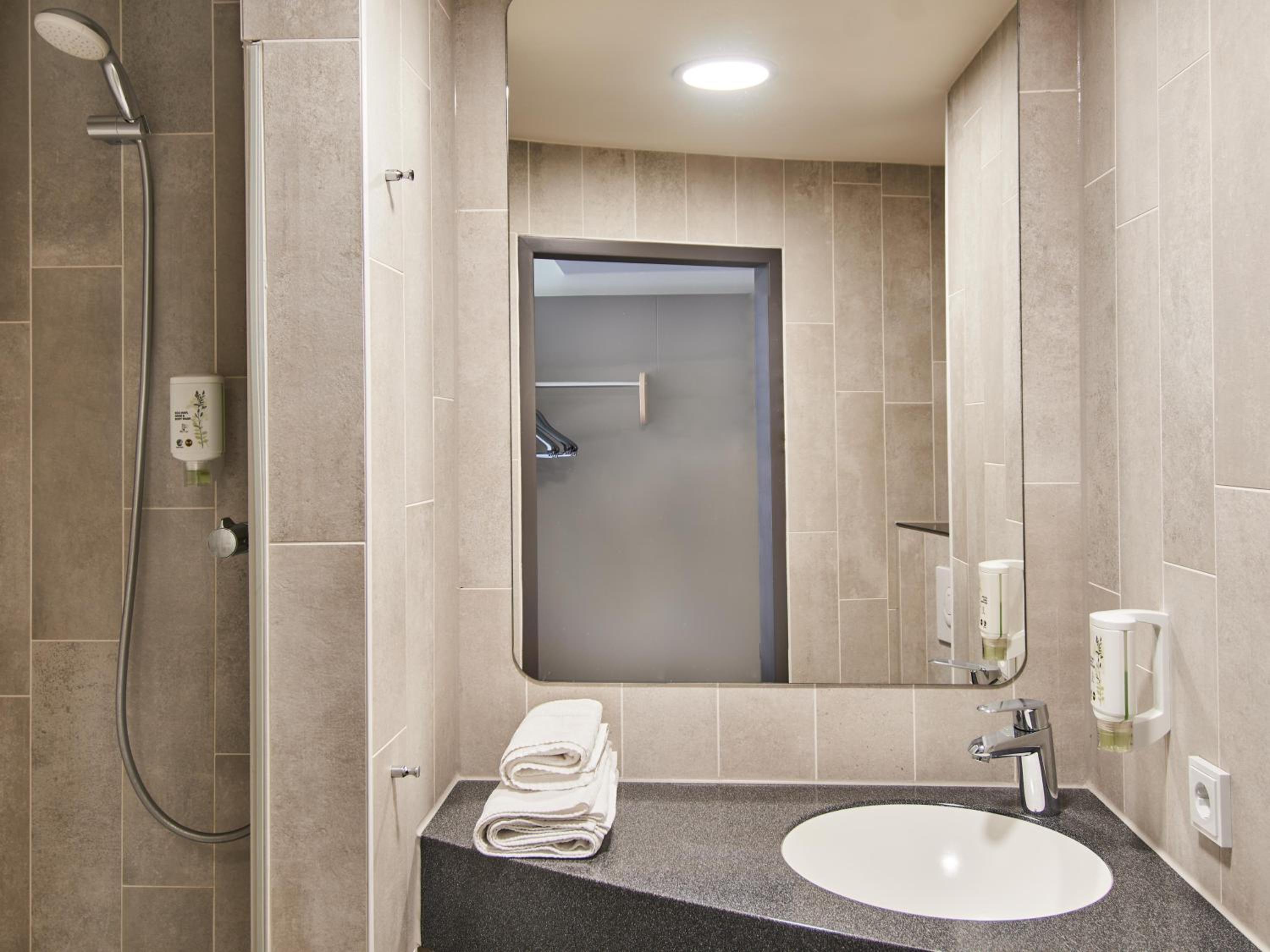 Double Room - Photo 4