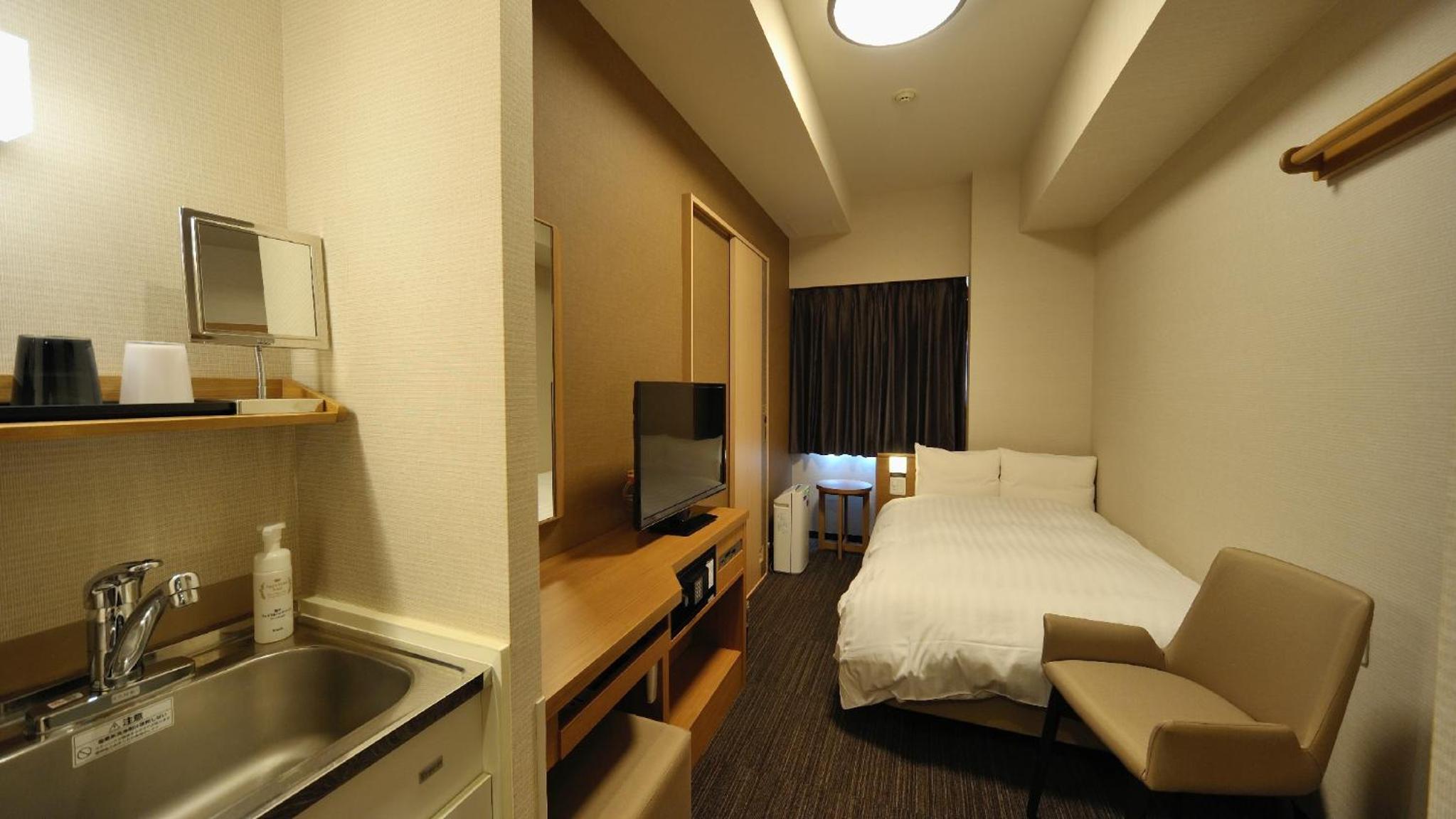 <Special Offer> Moderate Double Room with Small Double Bed - Non-Smoking - No Daily Cleaning photo 1