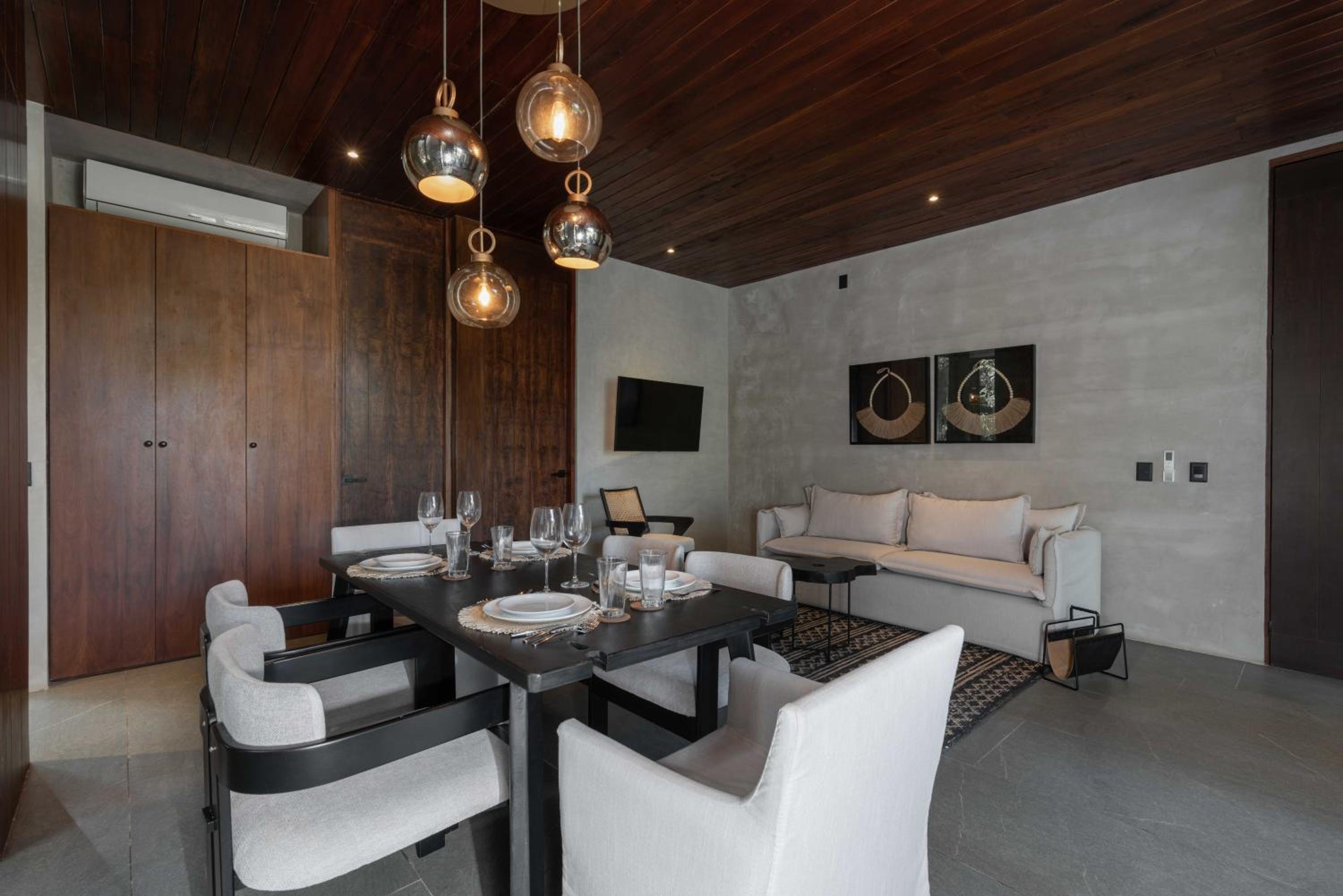 Beach Full Wellness Experience & Food Included – Alcohol not included - Photo 7