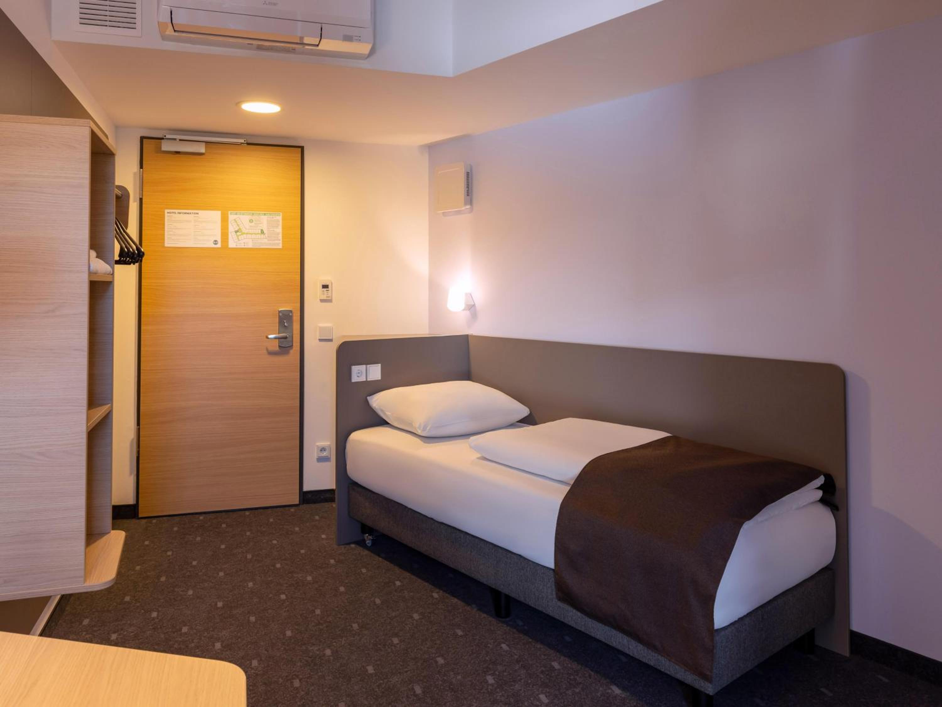 Triple Room photo 2