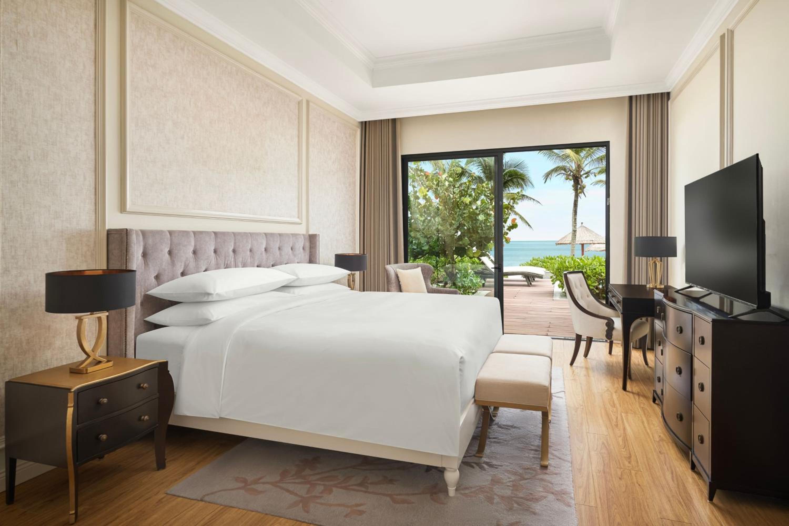 Three-Bedroom Villa, Ocean View with Private Pool