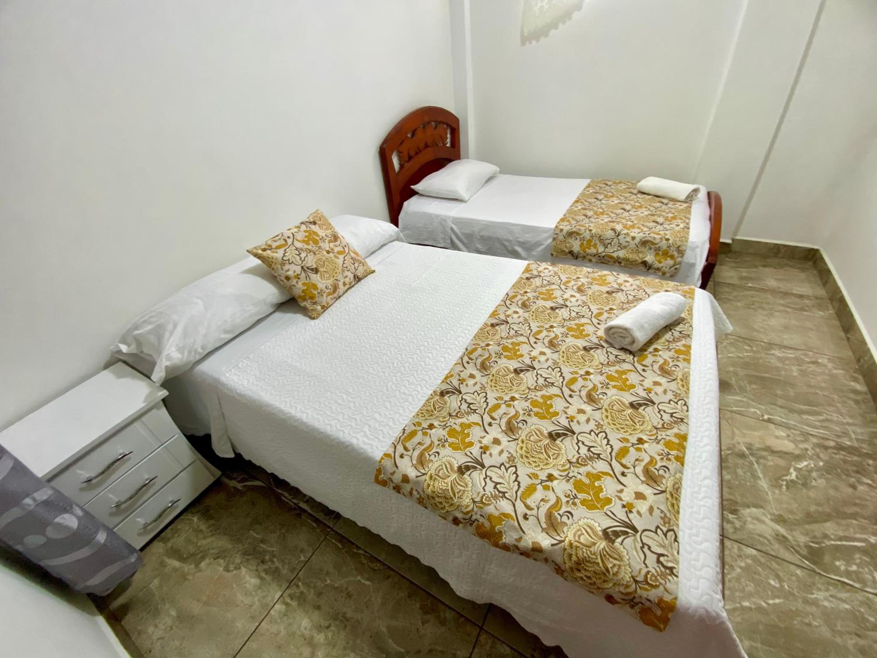 Triple Room With Shared Bathroom photo 3