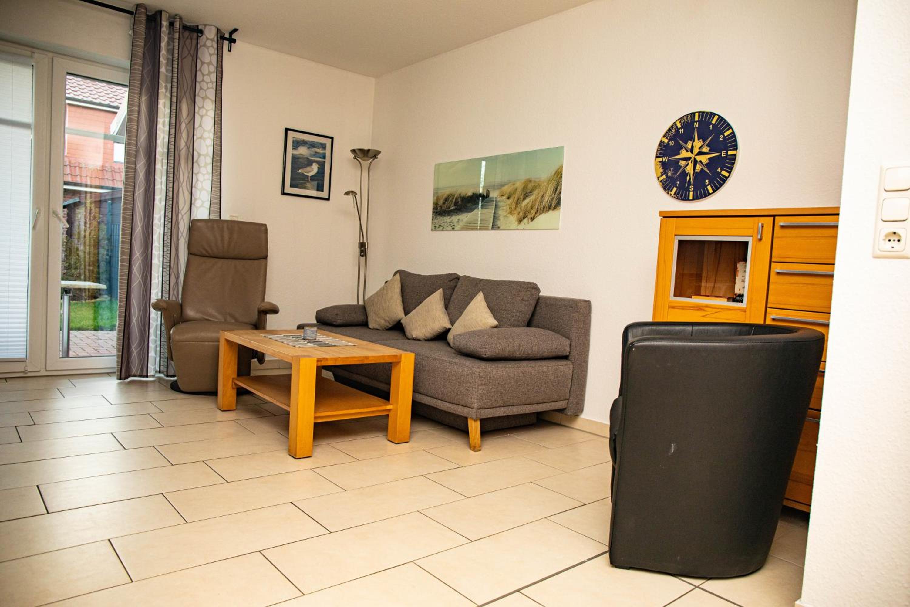 One-Bedroom Apartment - Photo 13