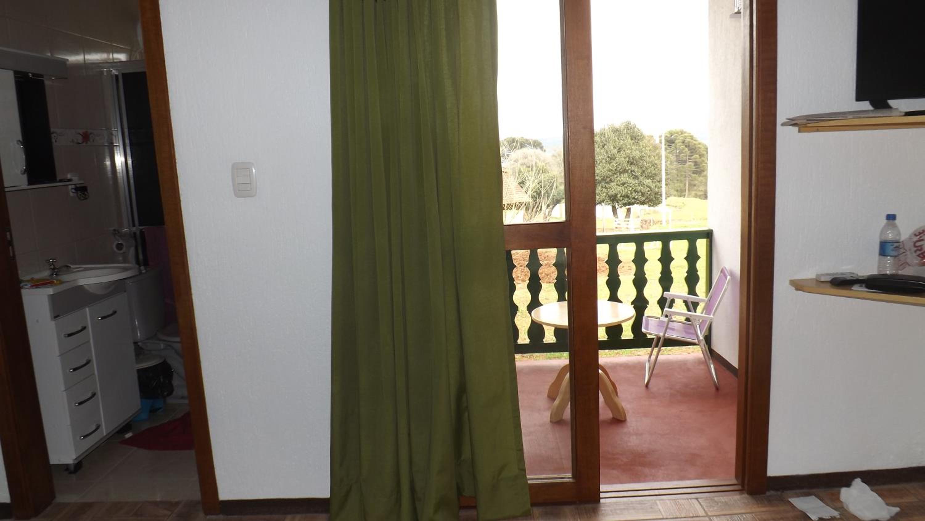 Triple Room with Private Bathroom photo 3