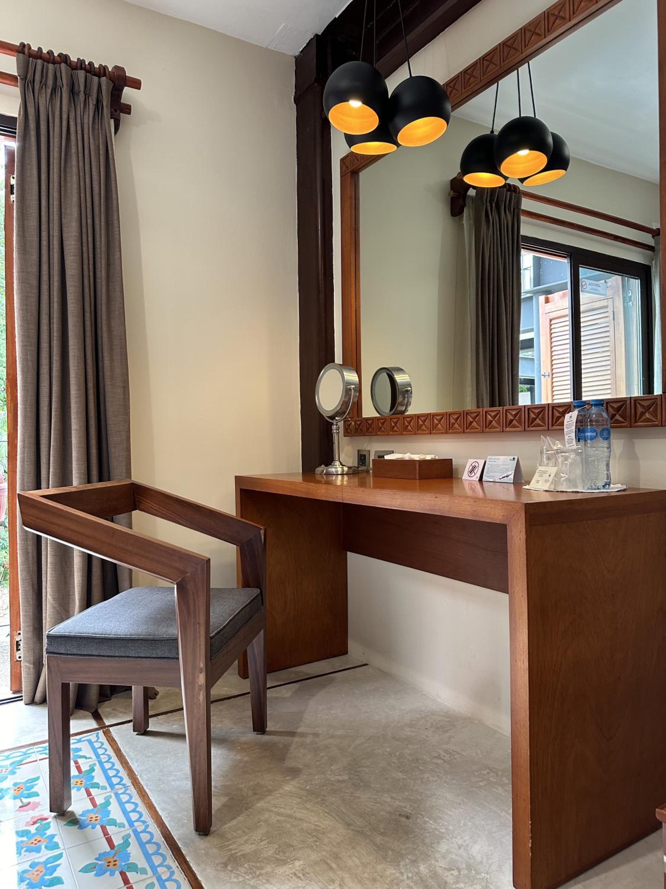 Deluxe Double Room with Balcony - Photo 1