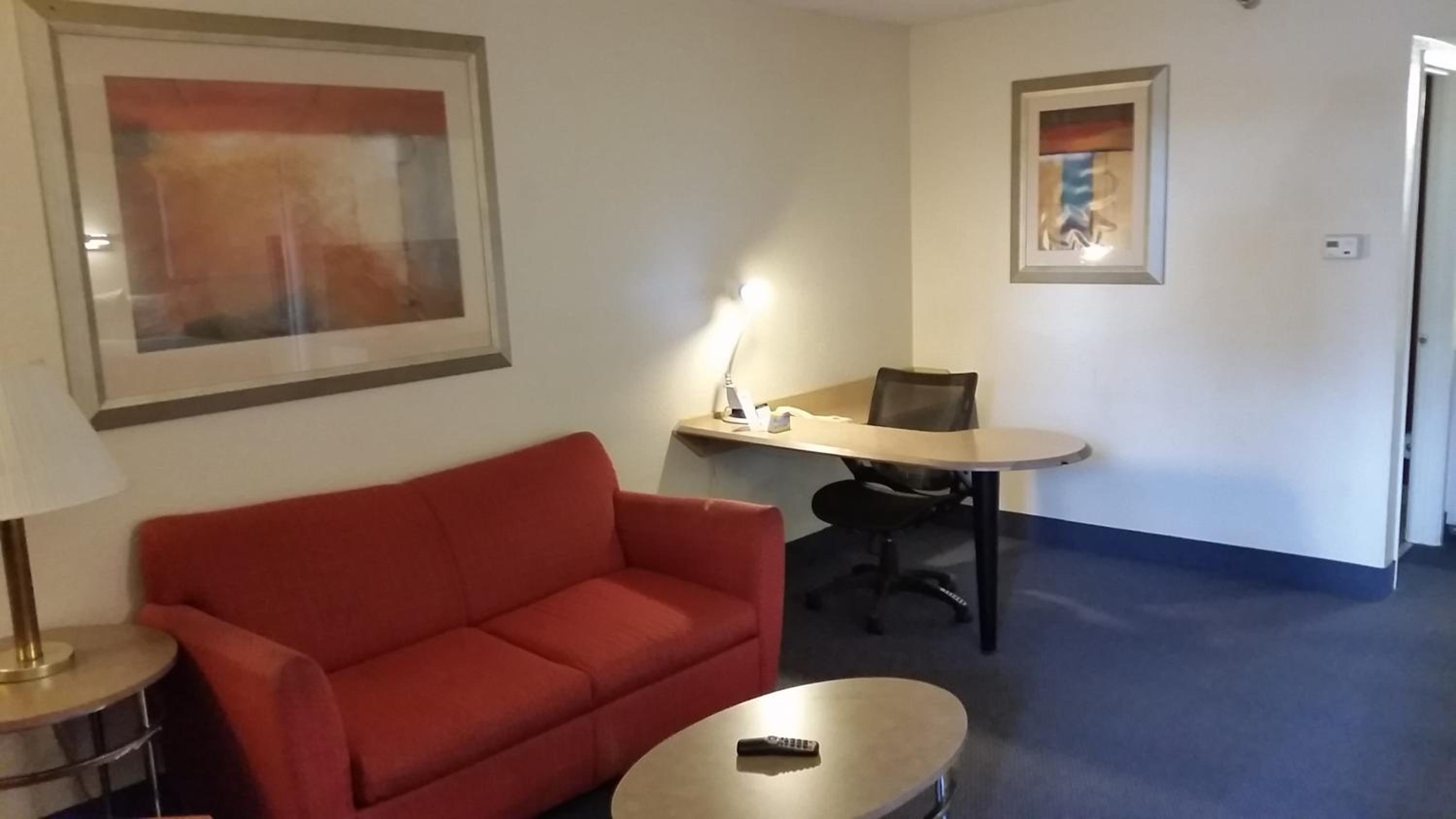 Studio Suite with Two Queen Beds - Non-Smoking photo 1