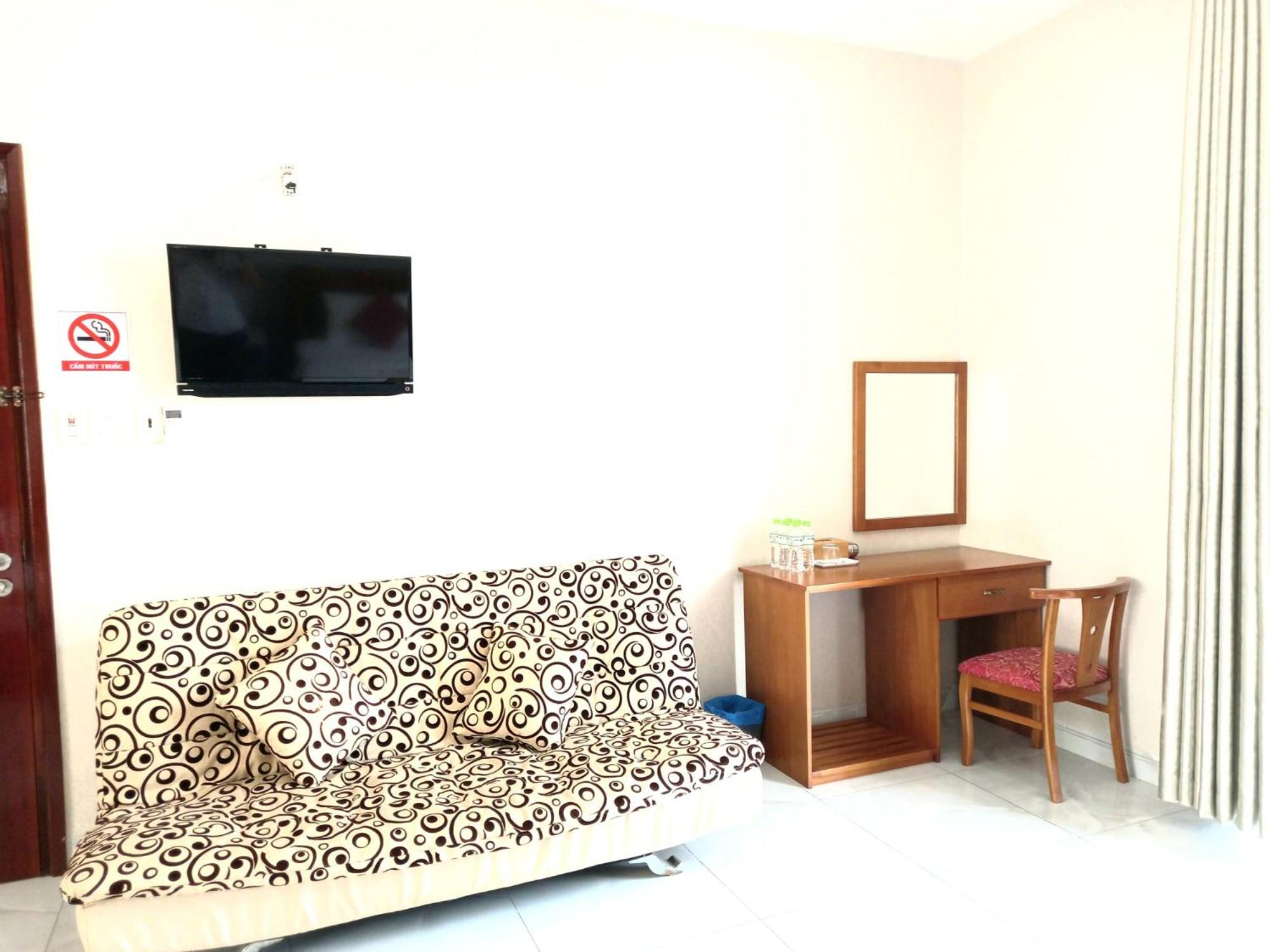 Twin Room with Balcony