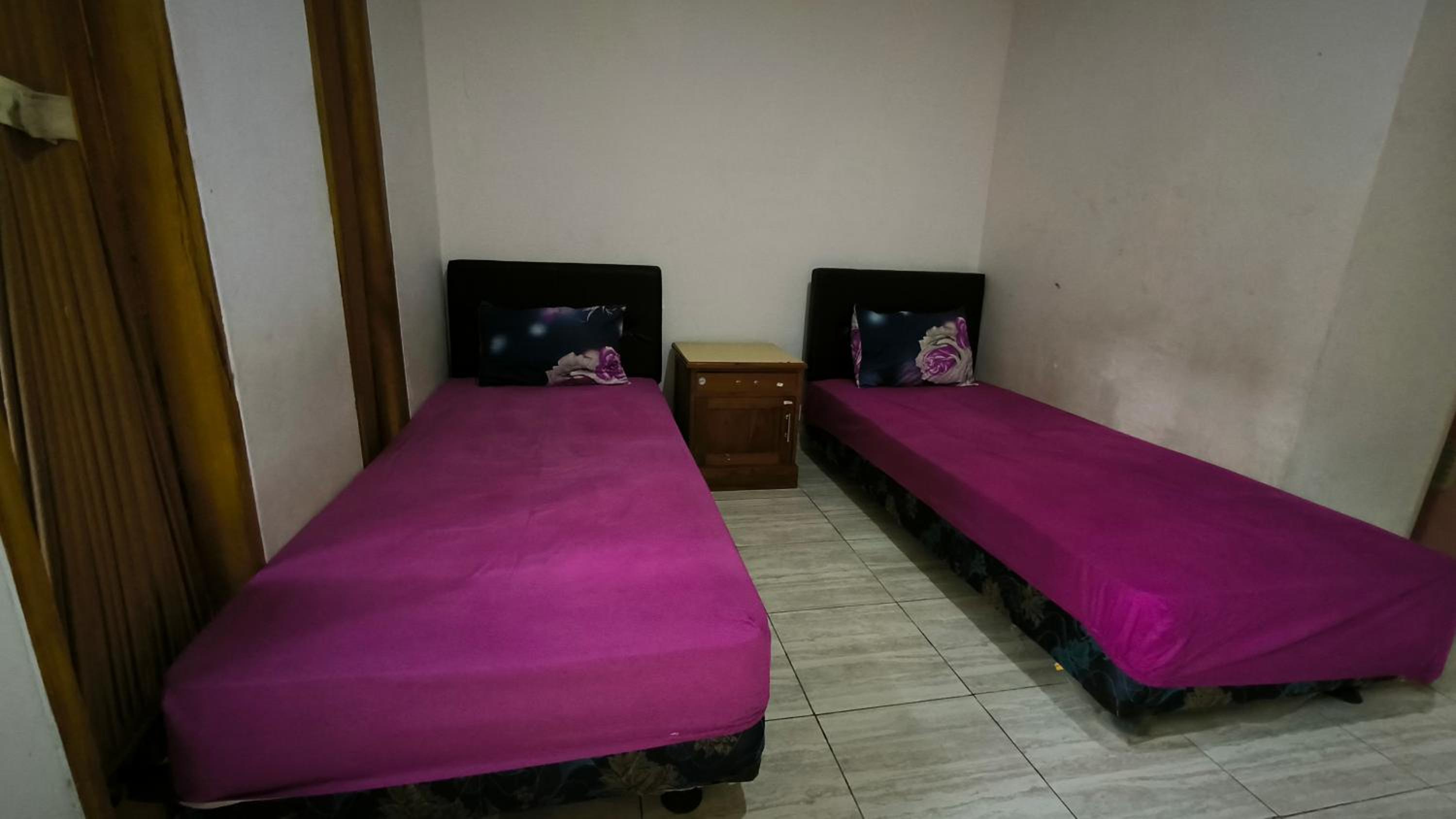 Standard Twin Room photo 3