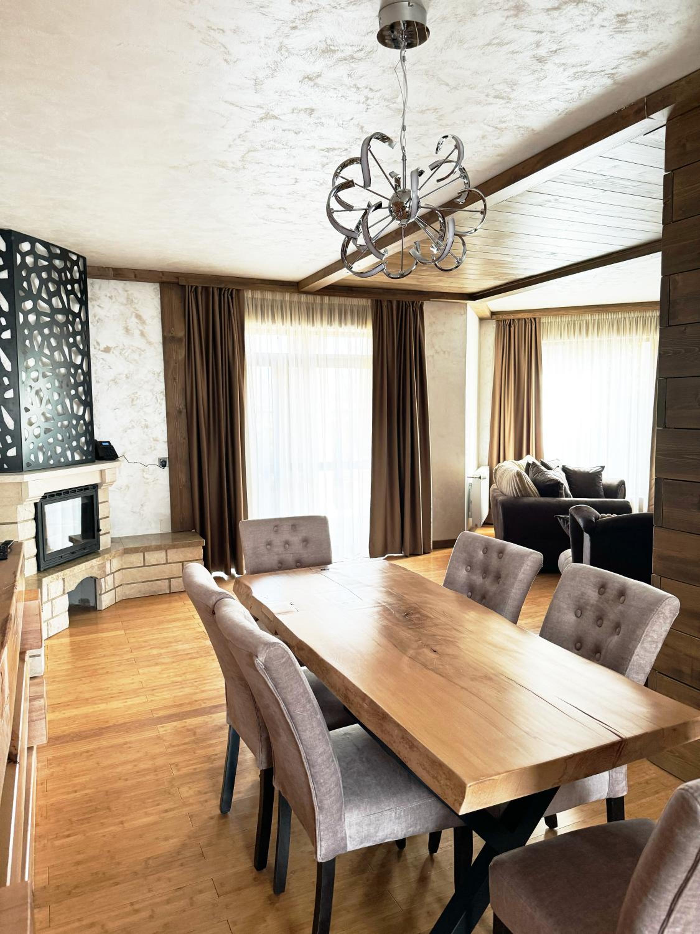 Two-Bedroom House photo 2