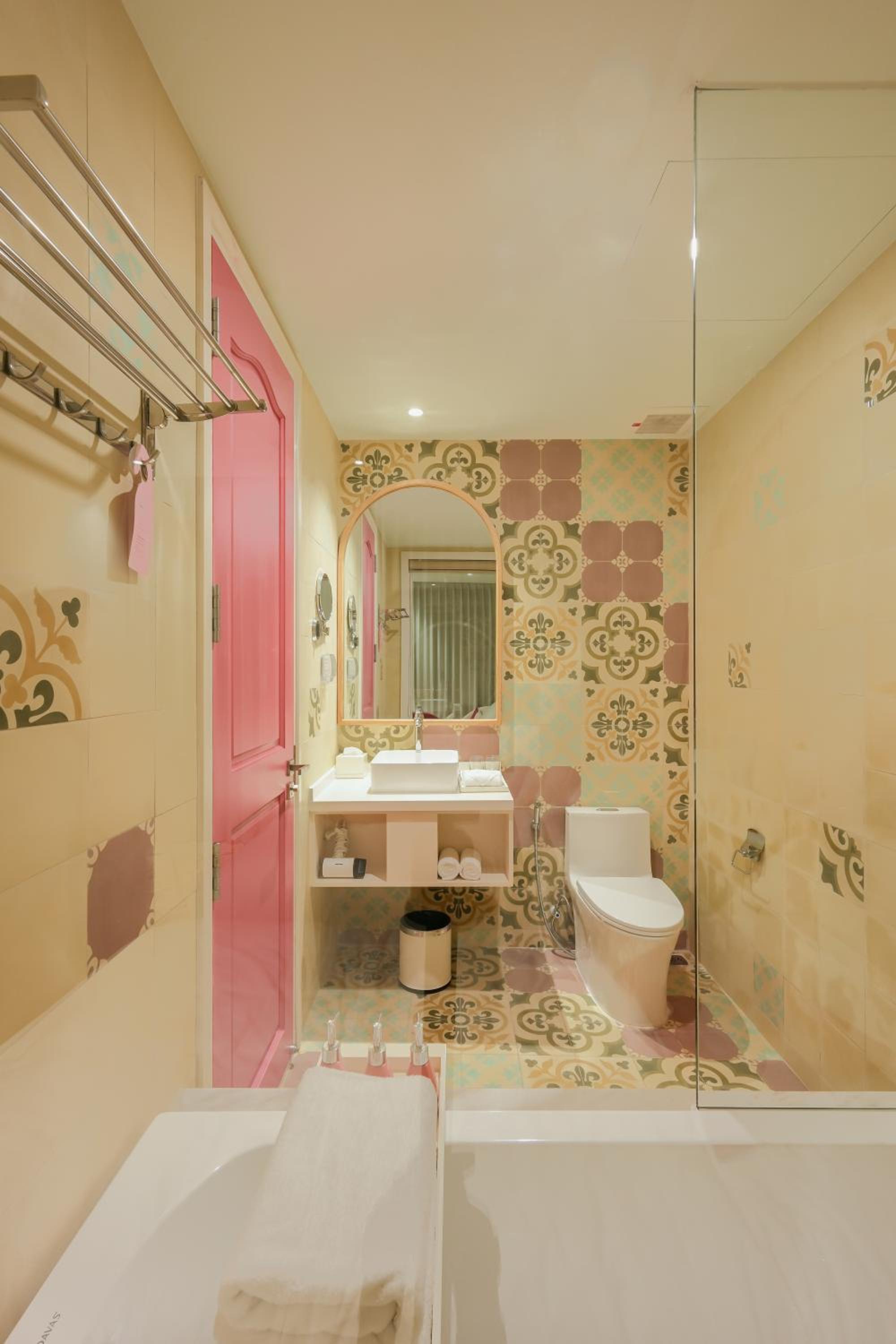 Deluxe River View - Photo 7