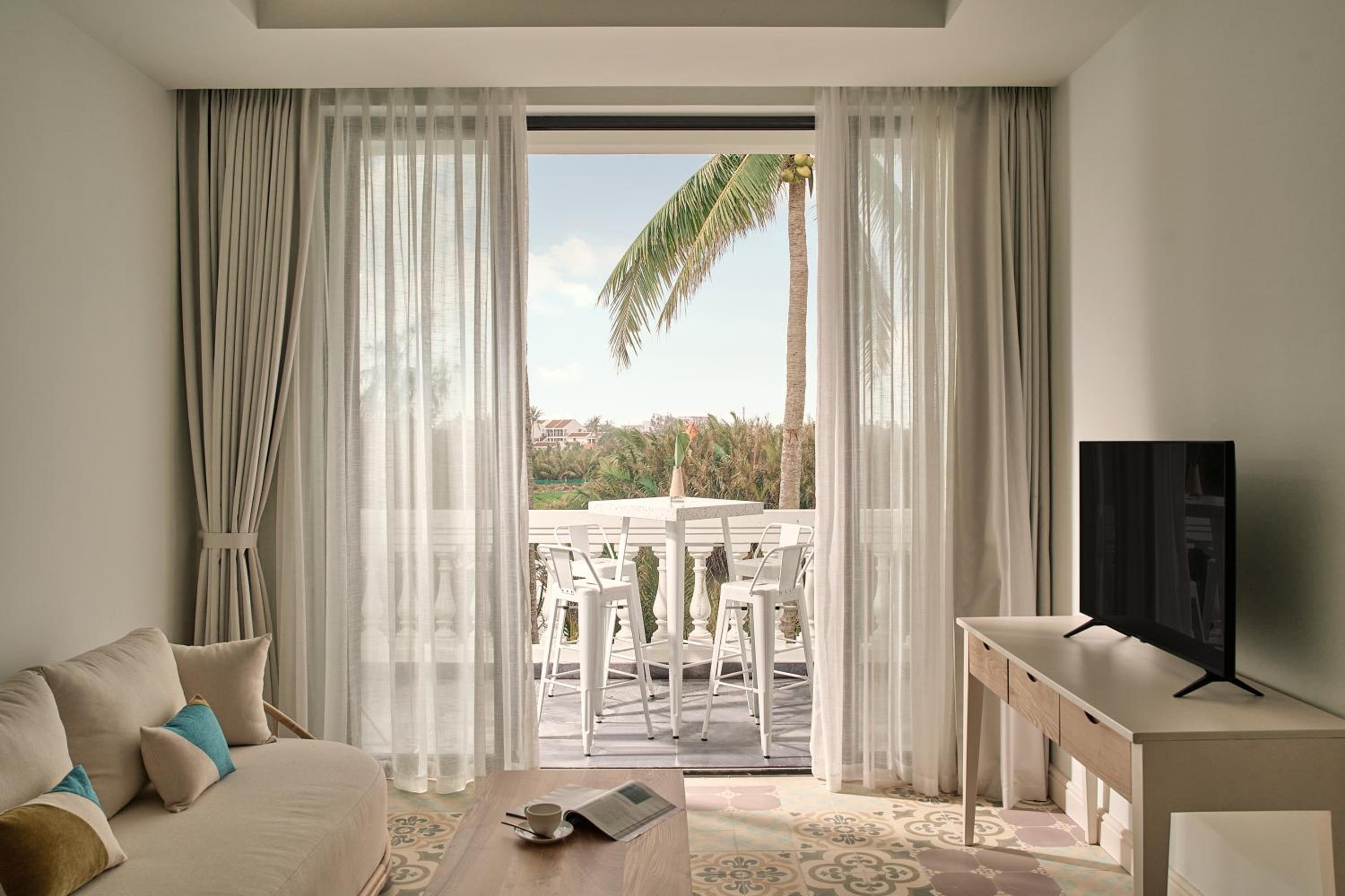 Two-Bedroom Apartment River View - Photo 8