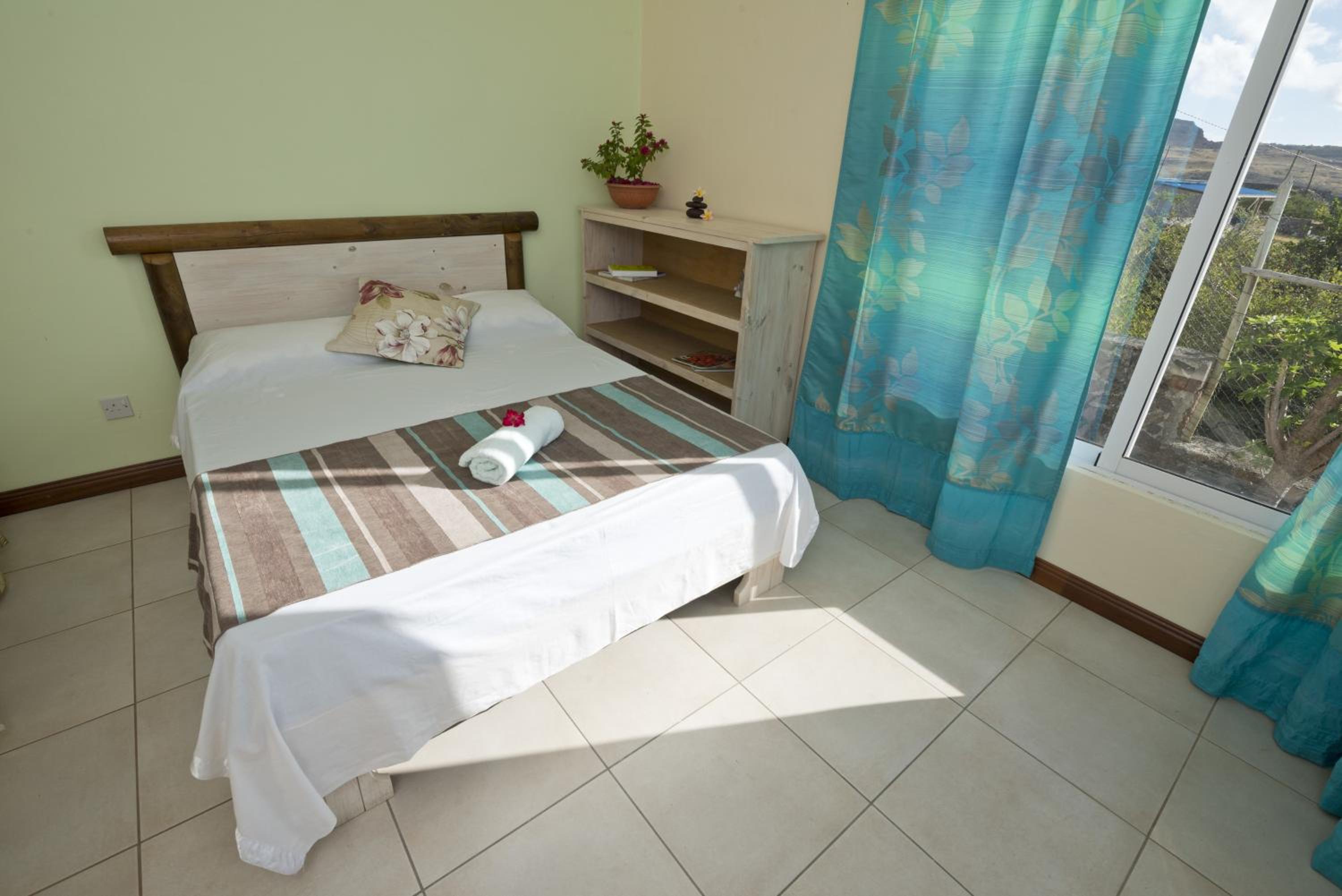 Double Room with Sea View - Photo 3