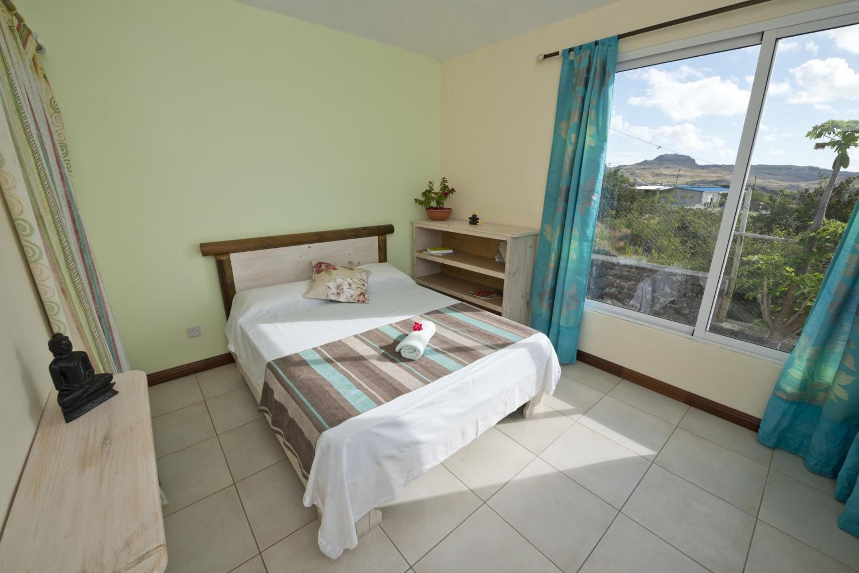 Double Room with Sea View - Photo 4