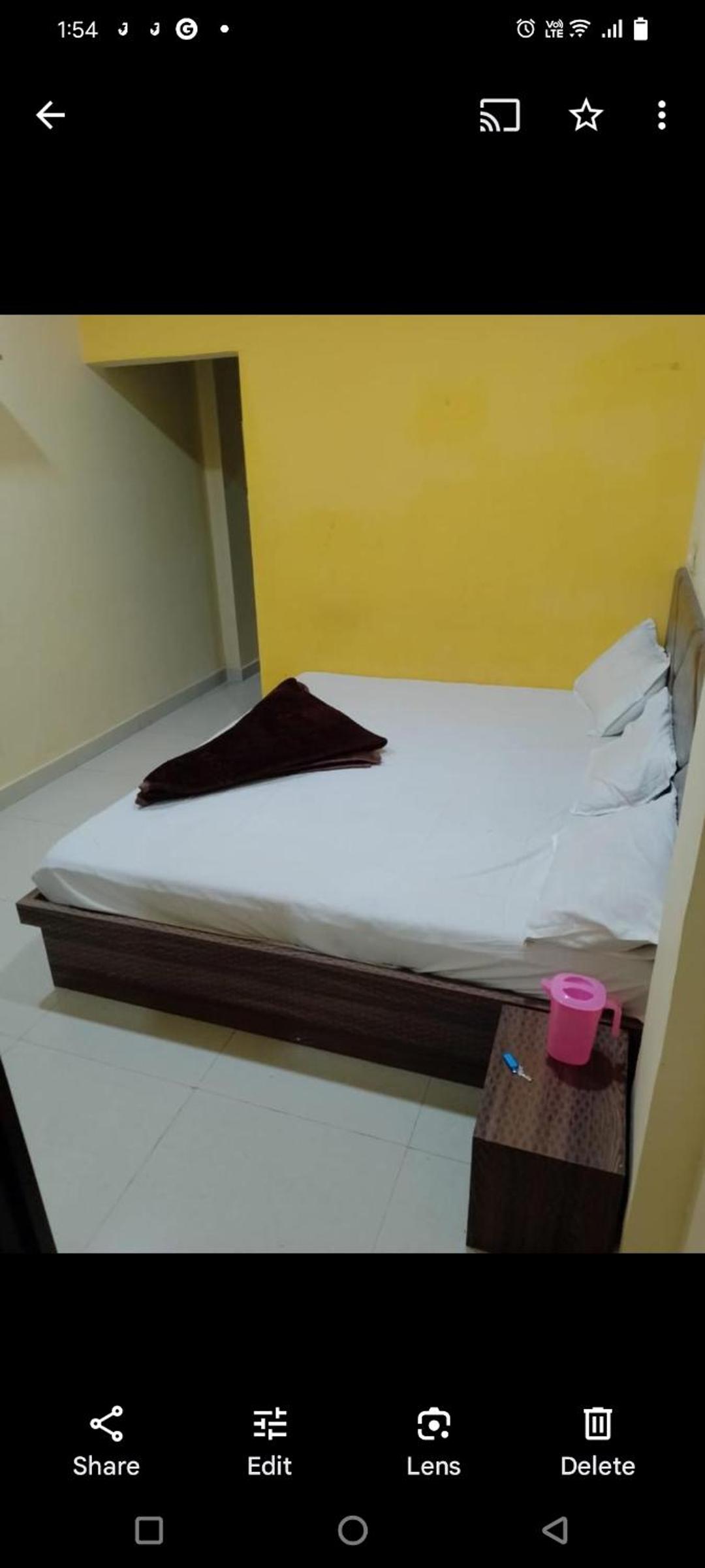 Budget Double Room - Photo 30
