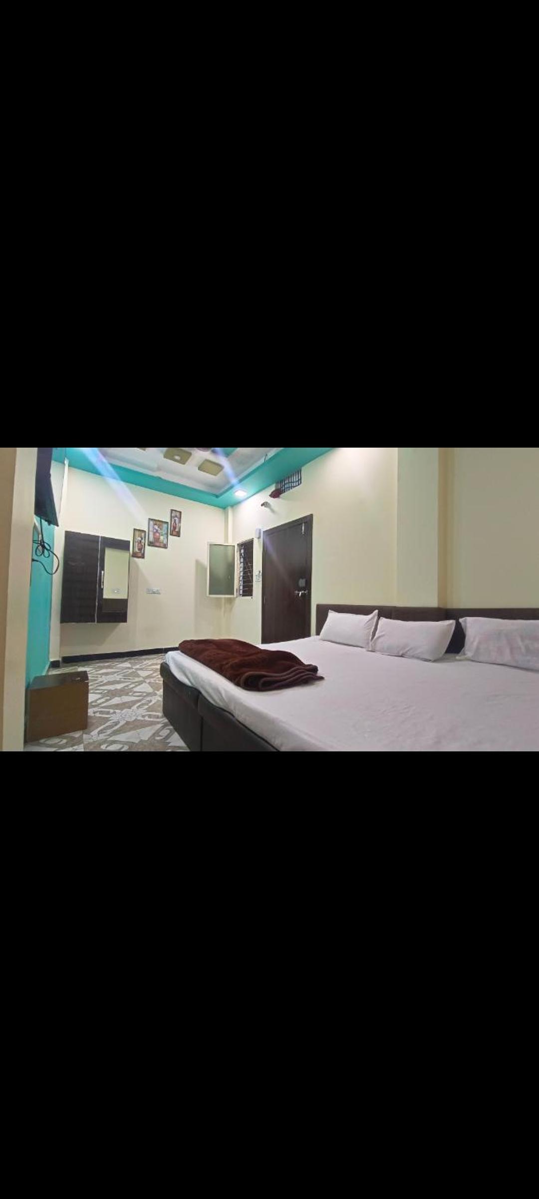 Budget Double Room - Photo 5