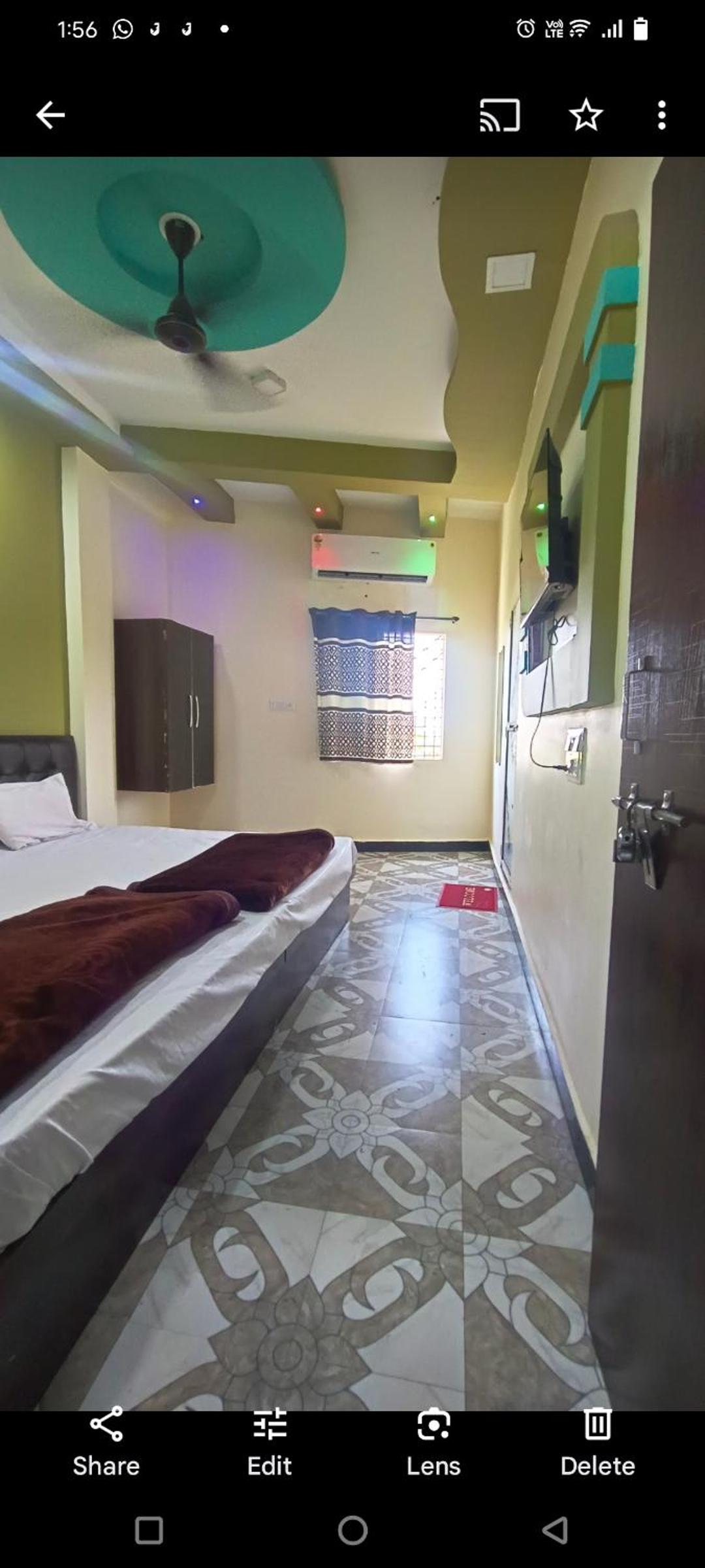 Budget Double Room - Photo 14