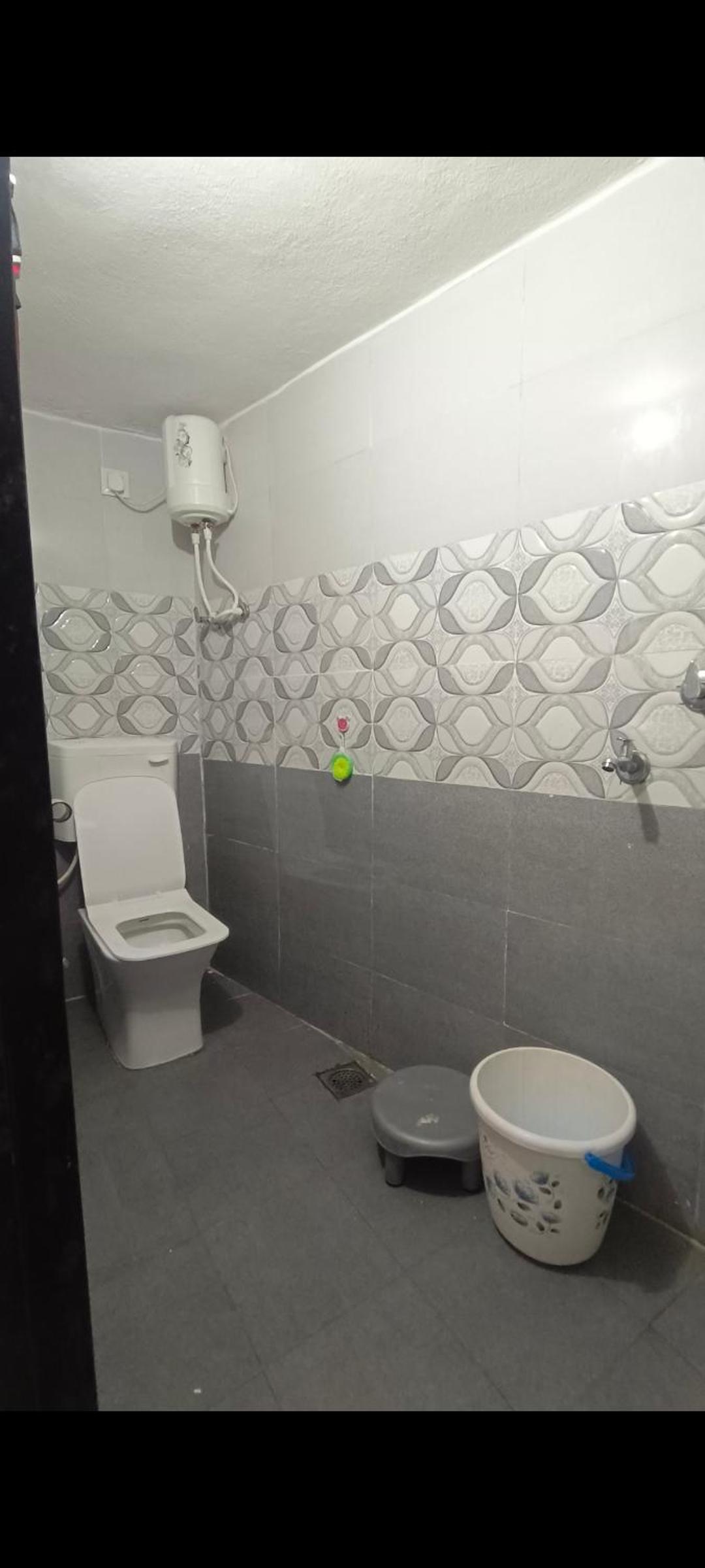 Budget Double Room - Photo 19