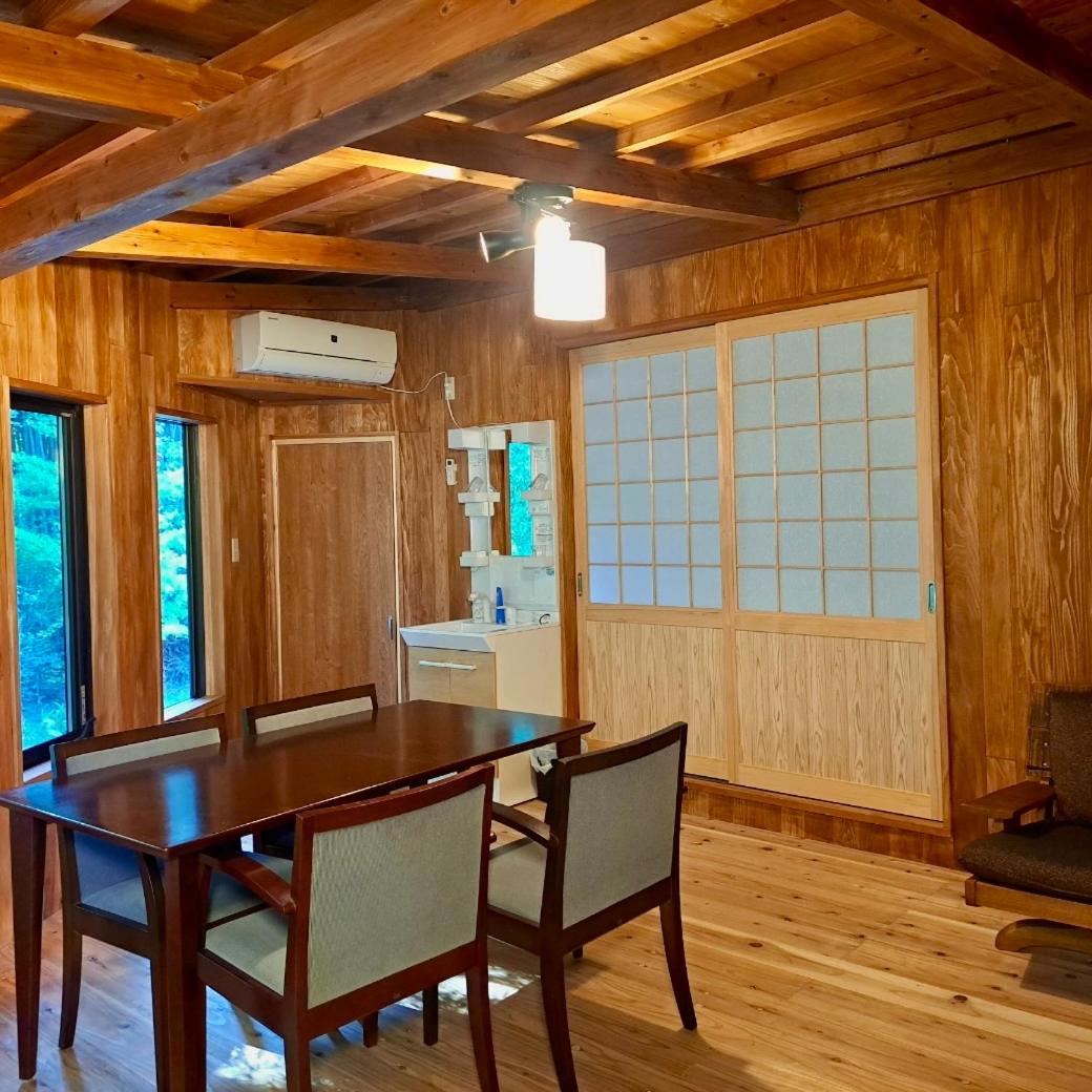 Triple Room with Private Bathroom photo 1